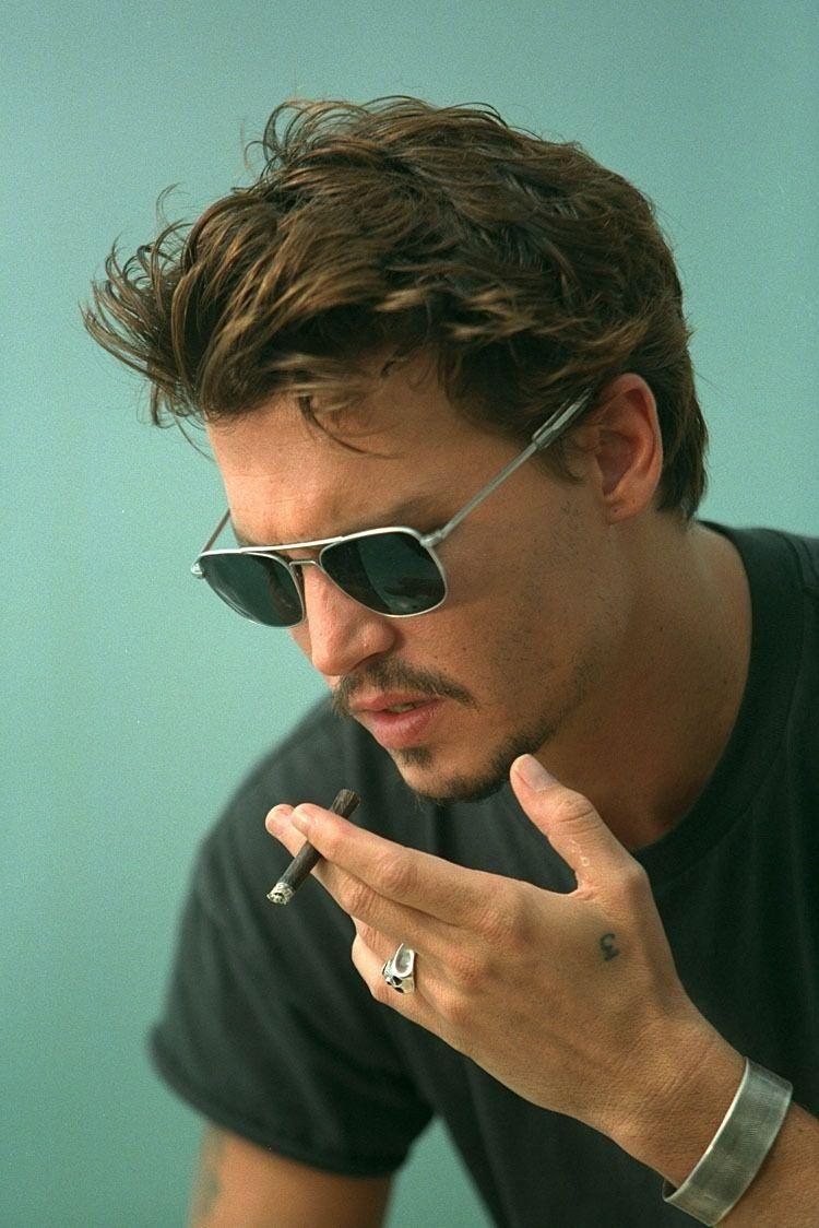 Johnny Depp iPhone Wallpaper Free Johnny Depp iPhone