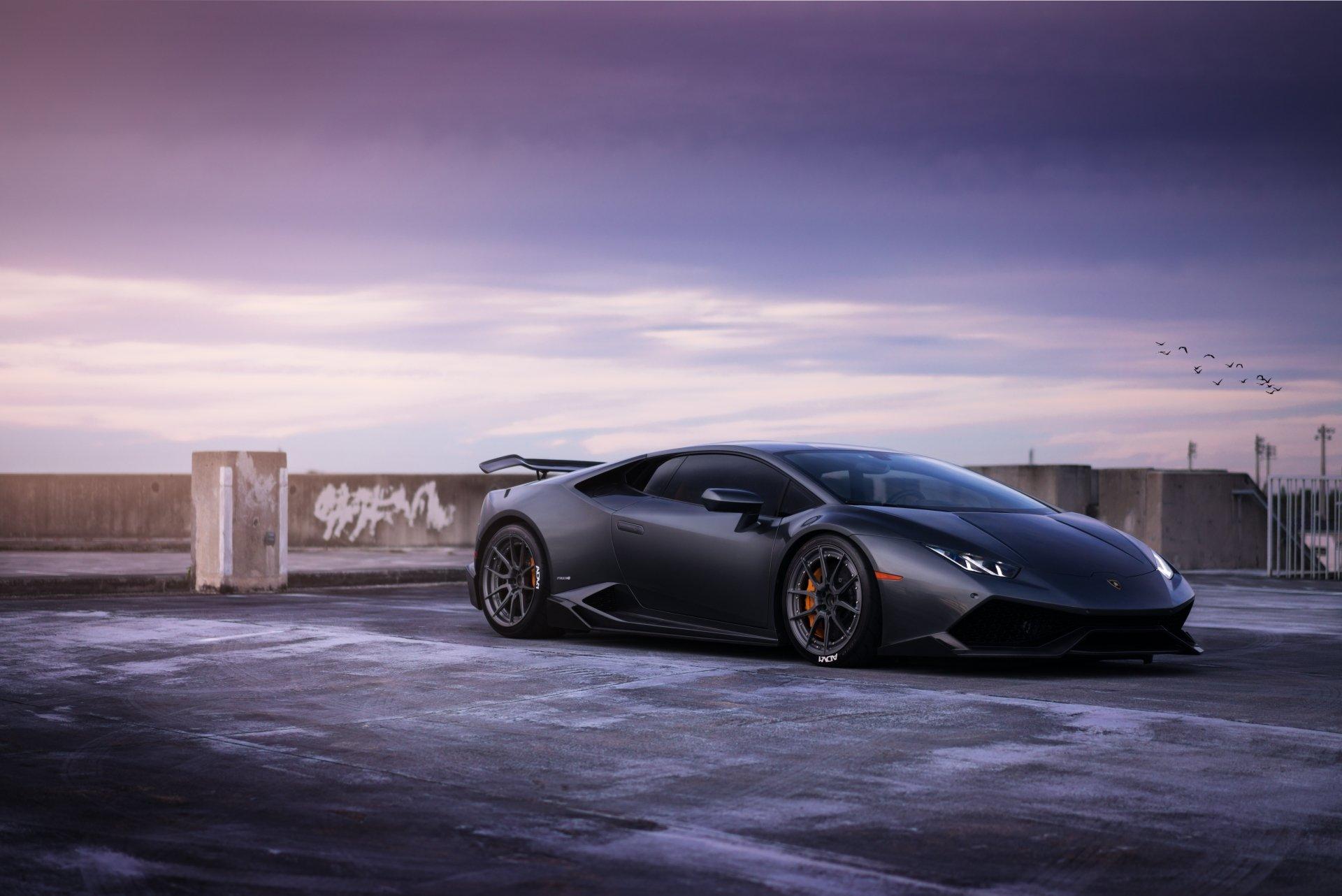 Lamborghini Huracan HD Wallpaper