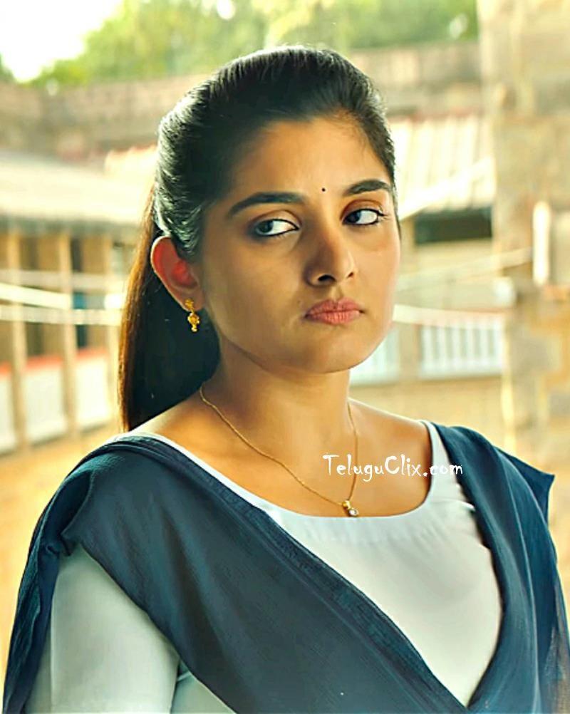 Nivetha Thomas Wallpaper
