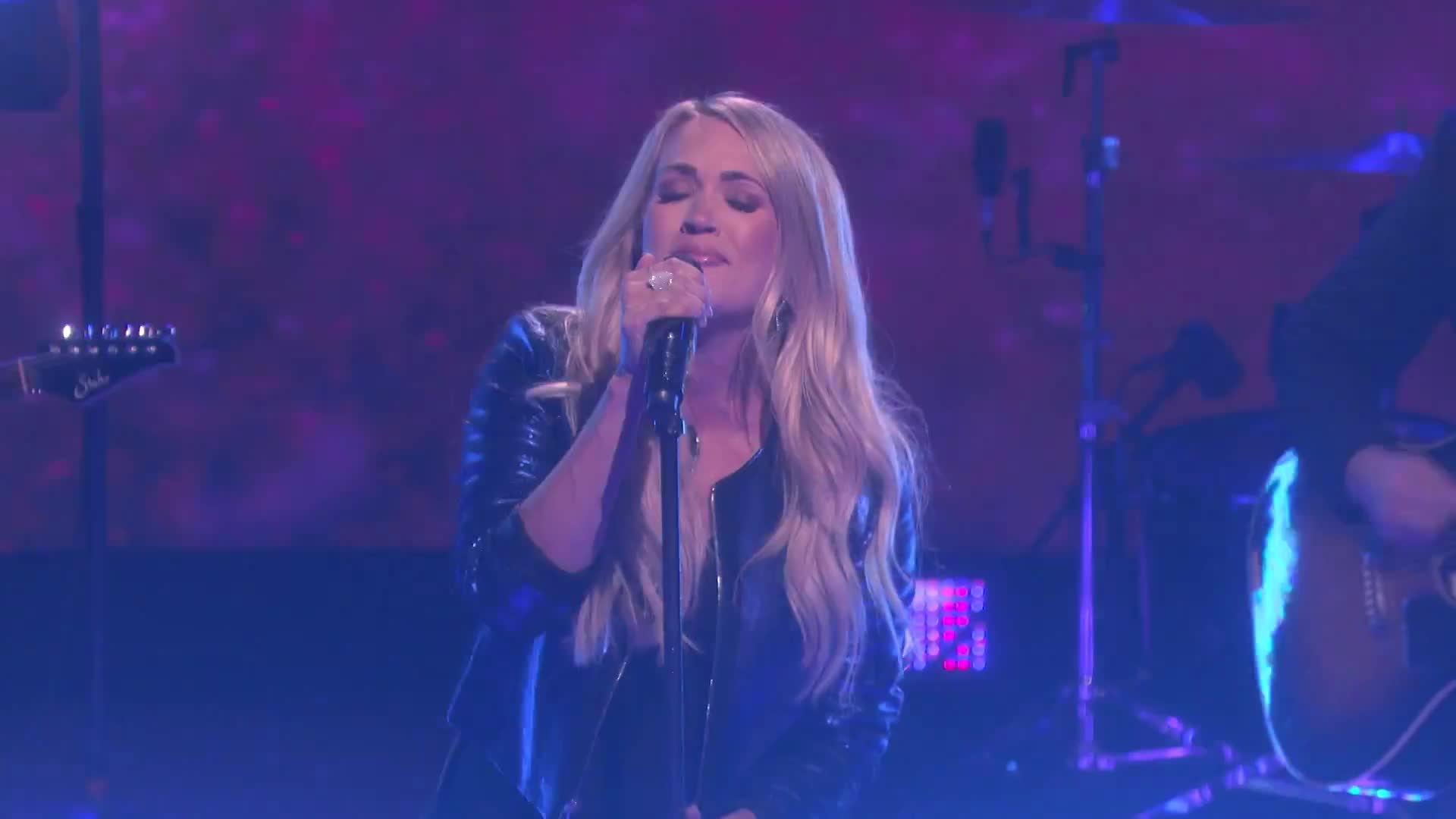 Carrie Underwood Wins Live From The Ellen DeGeneres Show