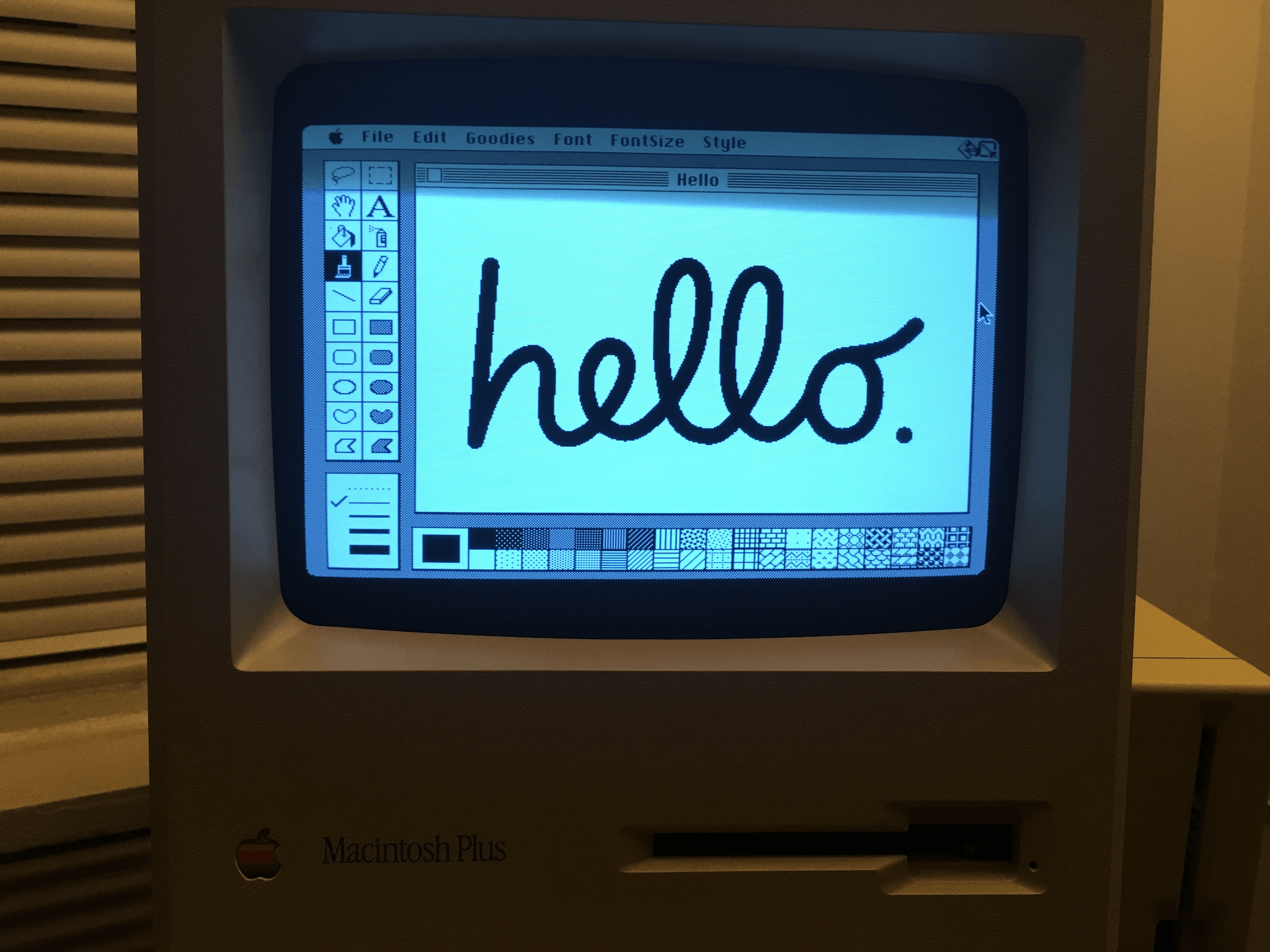 Macintosh 128K Wallpapers - Wallpaper Cave