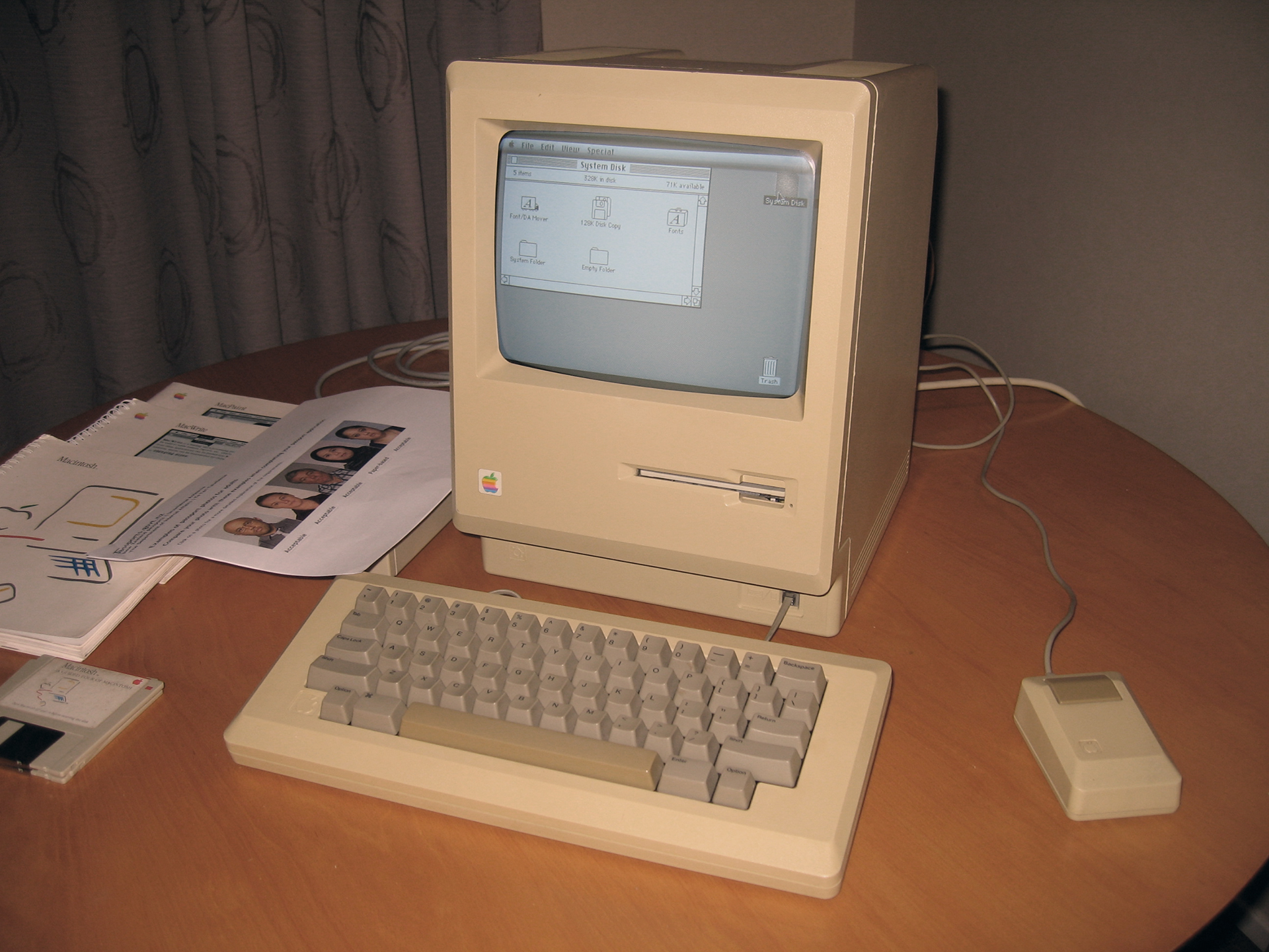 The original Apple Macintosh (Macintosh 128)