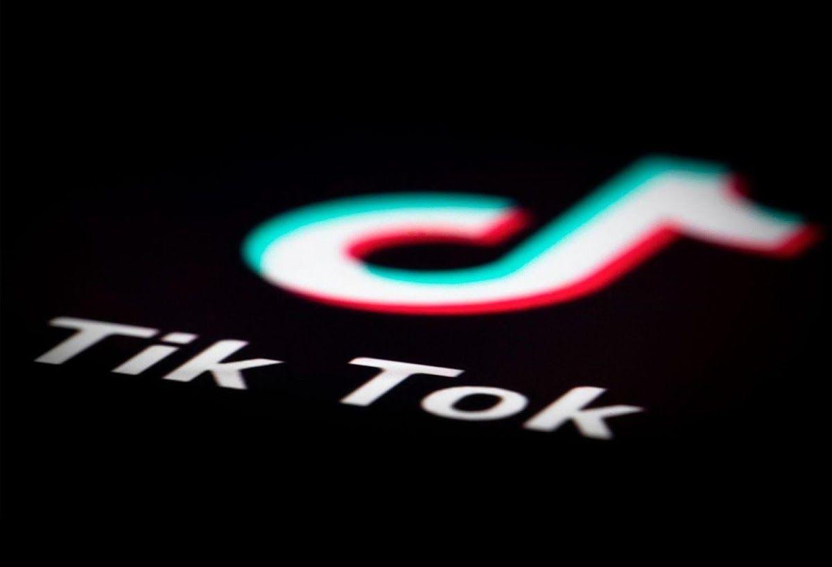 More Entertainment For TikTok Users As You Can Now Import Stickers