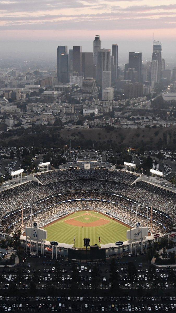 Los Angeles Dodgers. #WallpaperWednesday