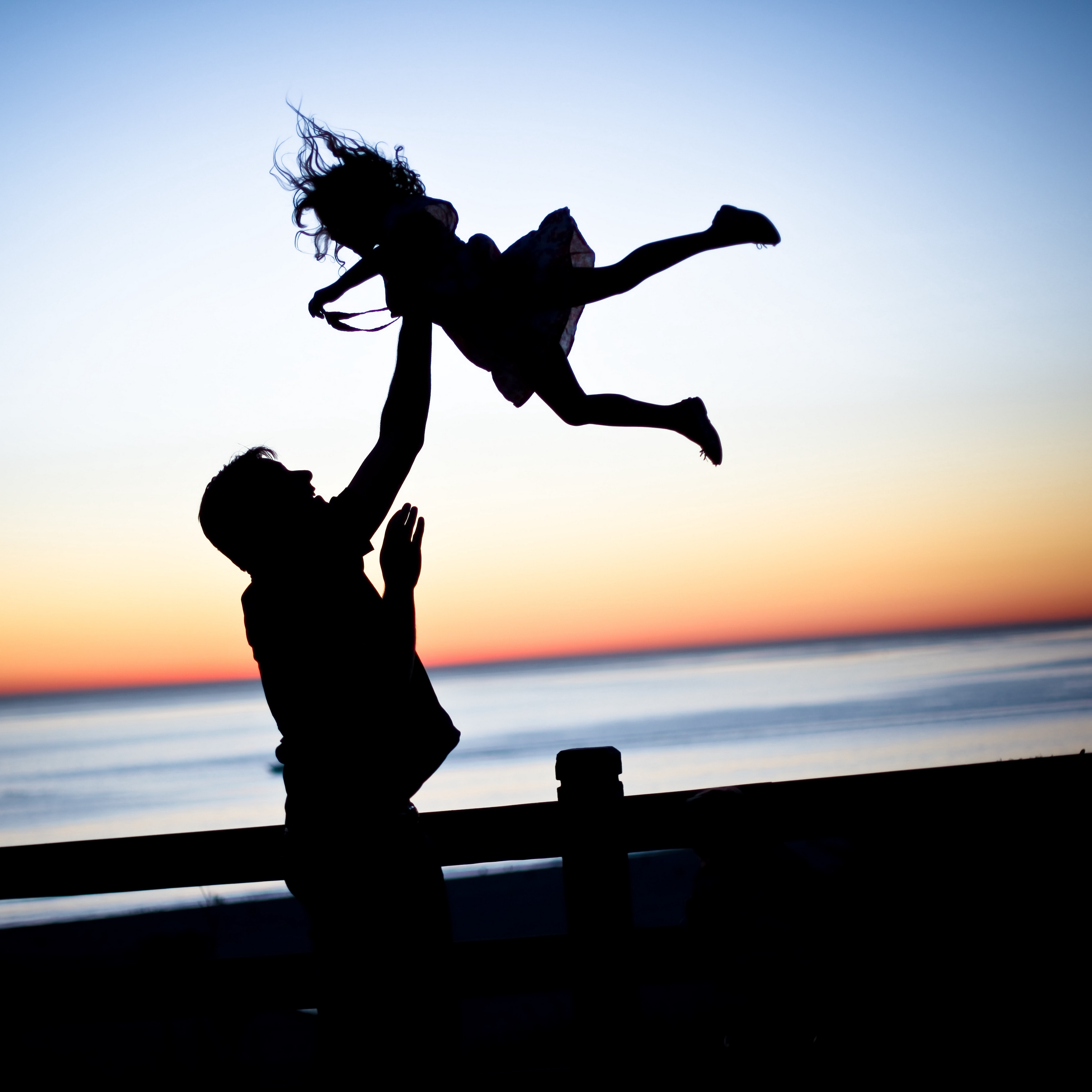 Download wallpaper 3415x3415 father, daughter, silhouettes, family
