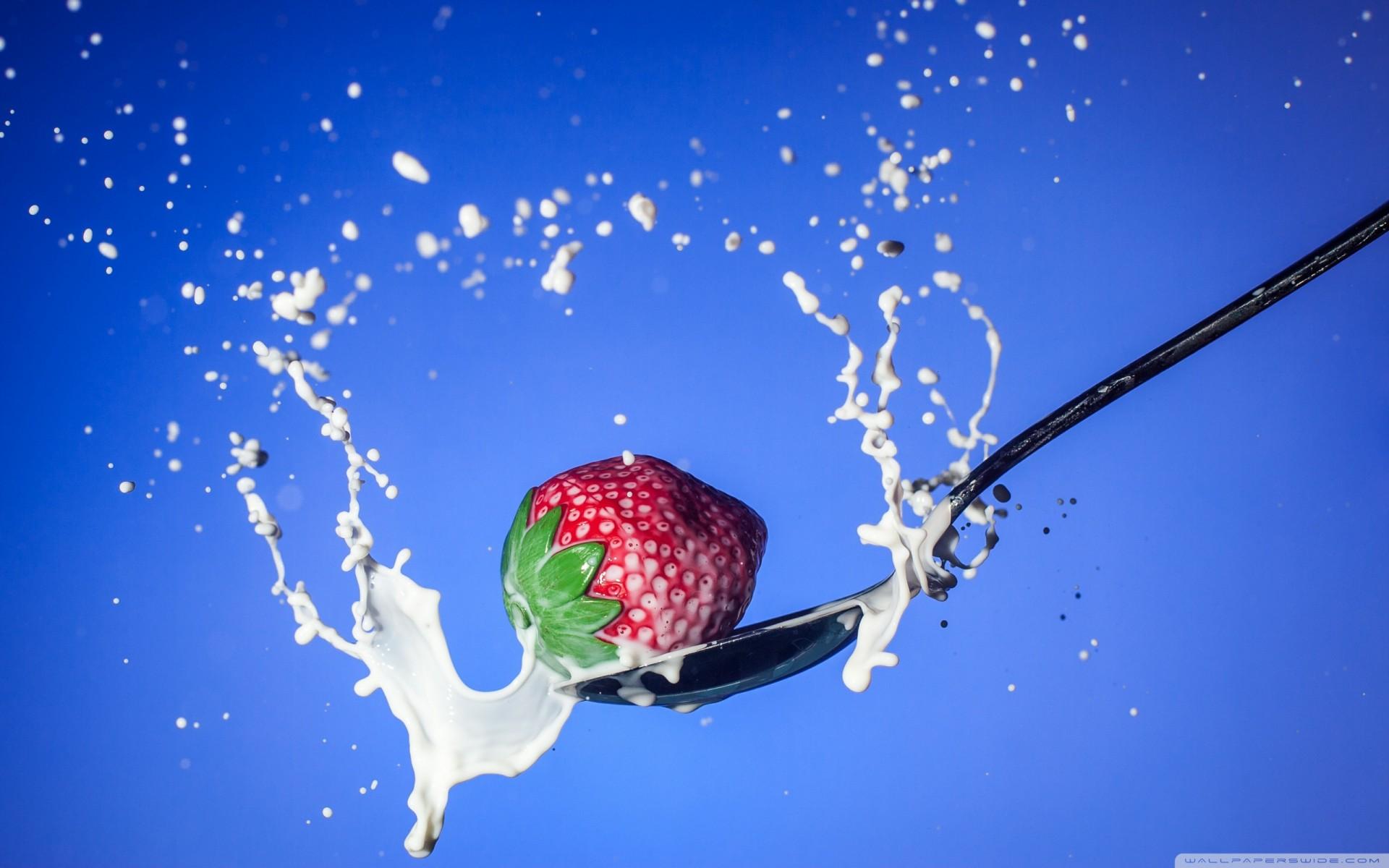 Milk With Strawberry Free HD Wallpaper for Desktop and Mobiles