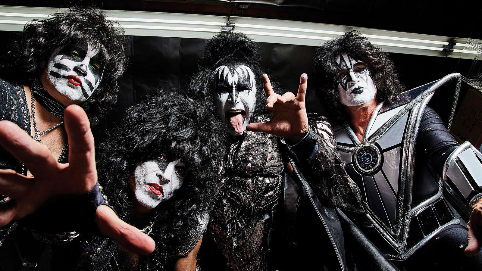 Kiss Legends Gene Simmons And Paul Stanley Talk Ace Stanley