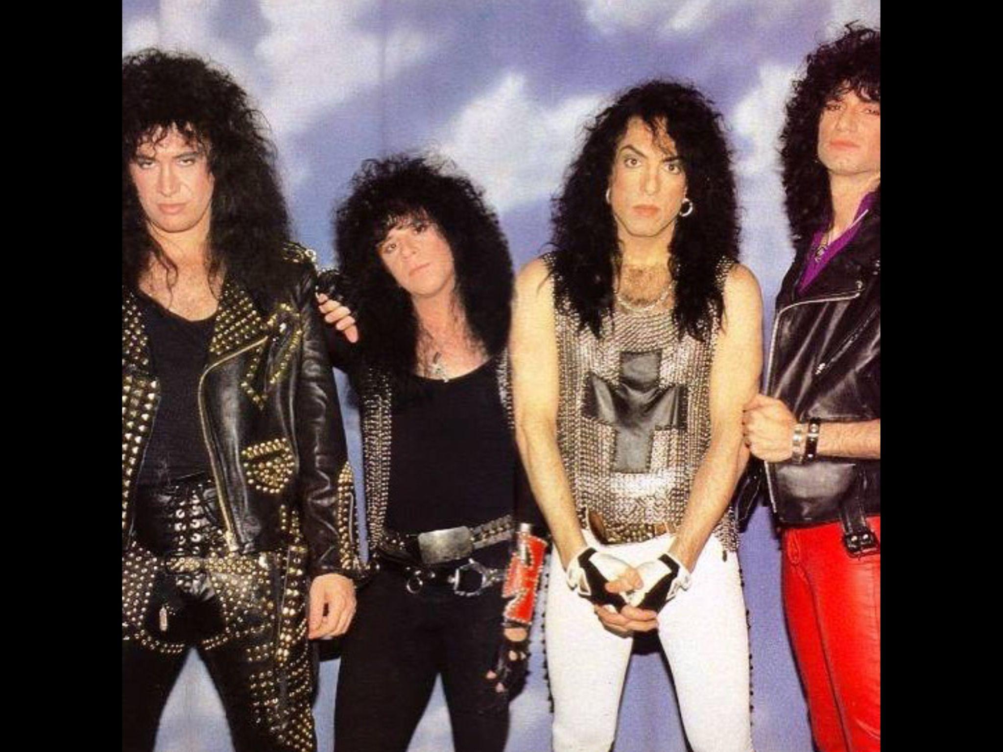 Gene Simmons, Eric Carr, Paul Stanley, Bruce Kulick Stanley