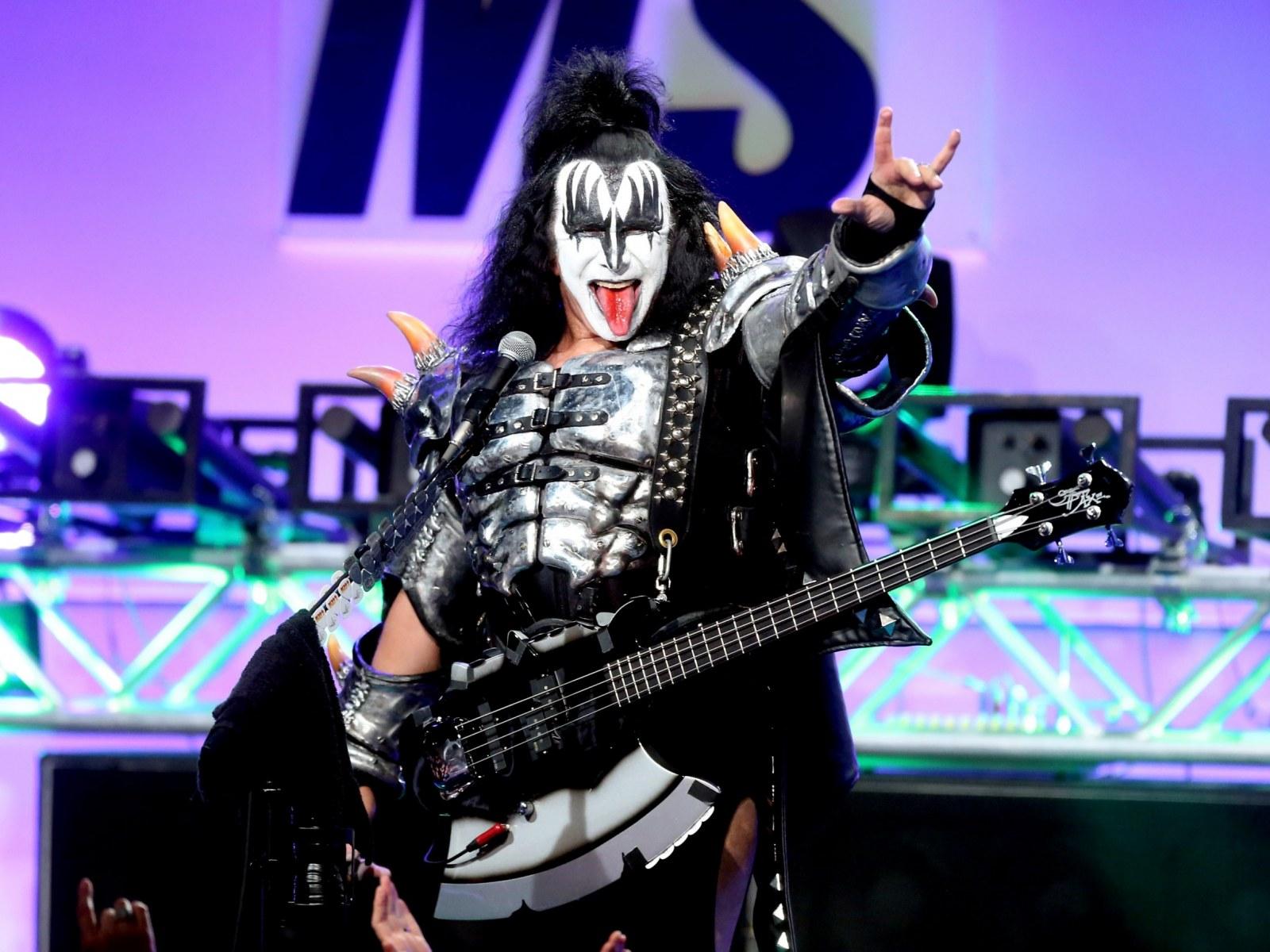 Gene Simmons: David Bowie's Death Was Tragic, Prince's Was Pathetic