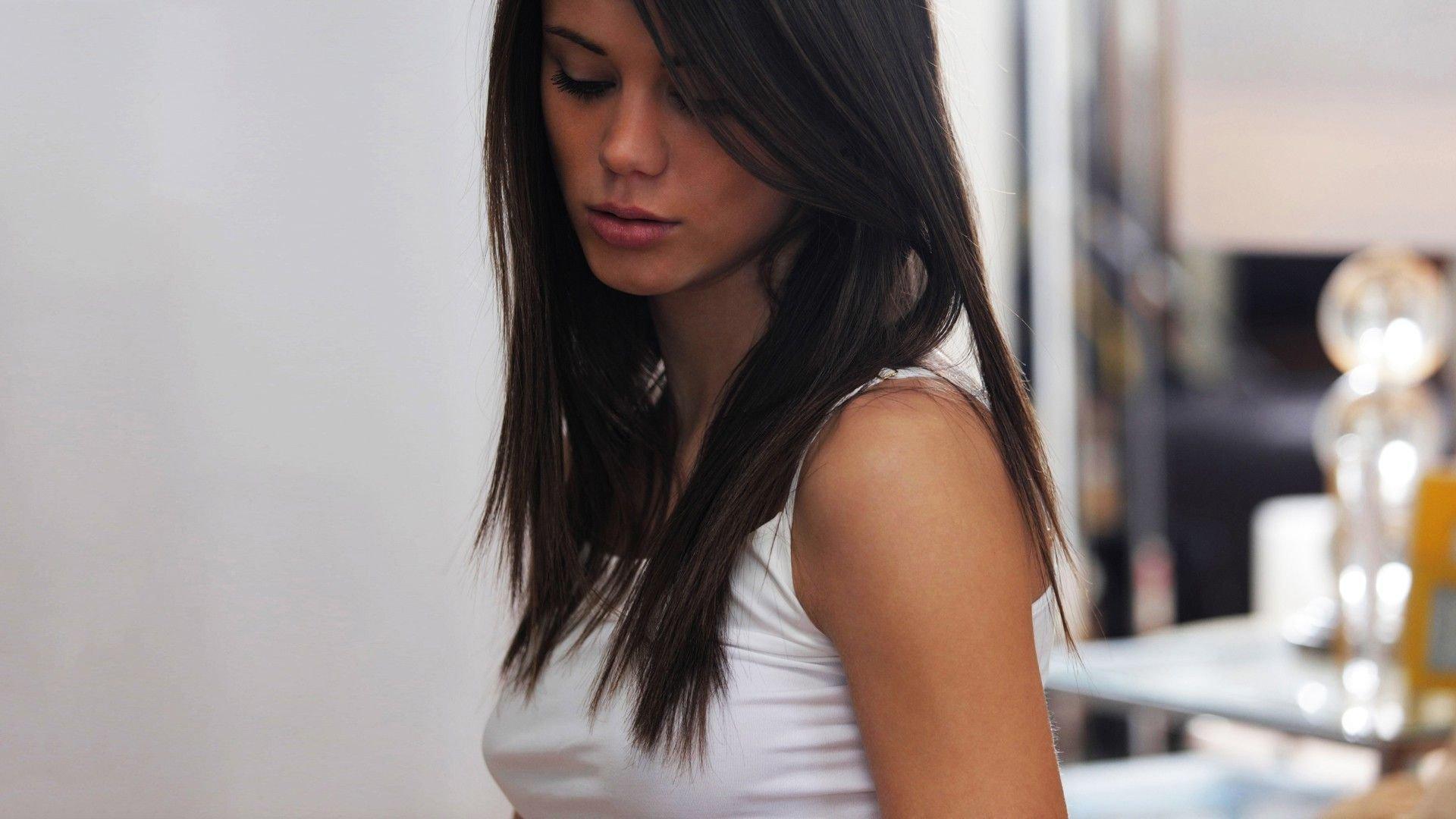 Little Caprice Wallpaper