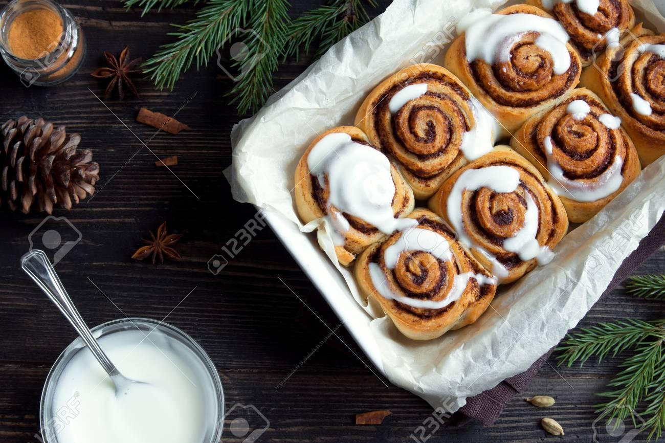 Free download Cinnamon Rolls Or Cinnabon For Christmas Homemade