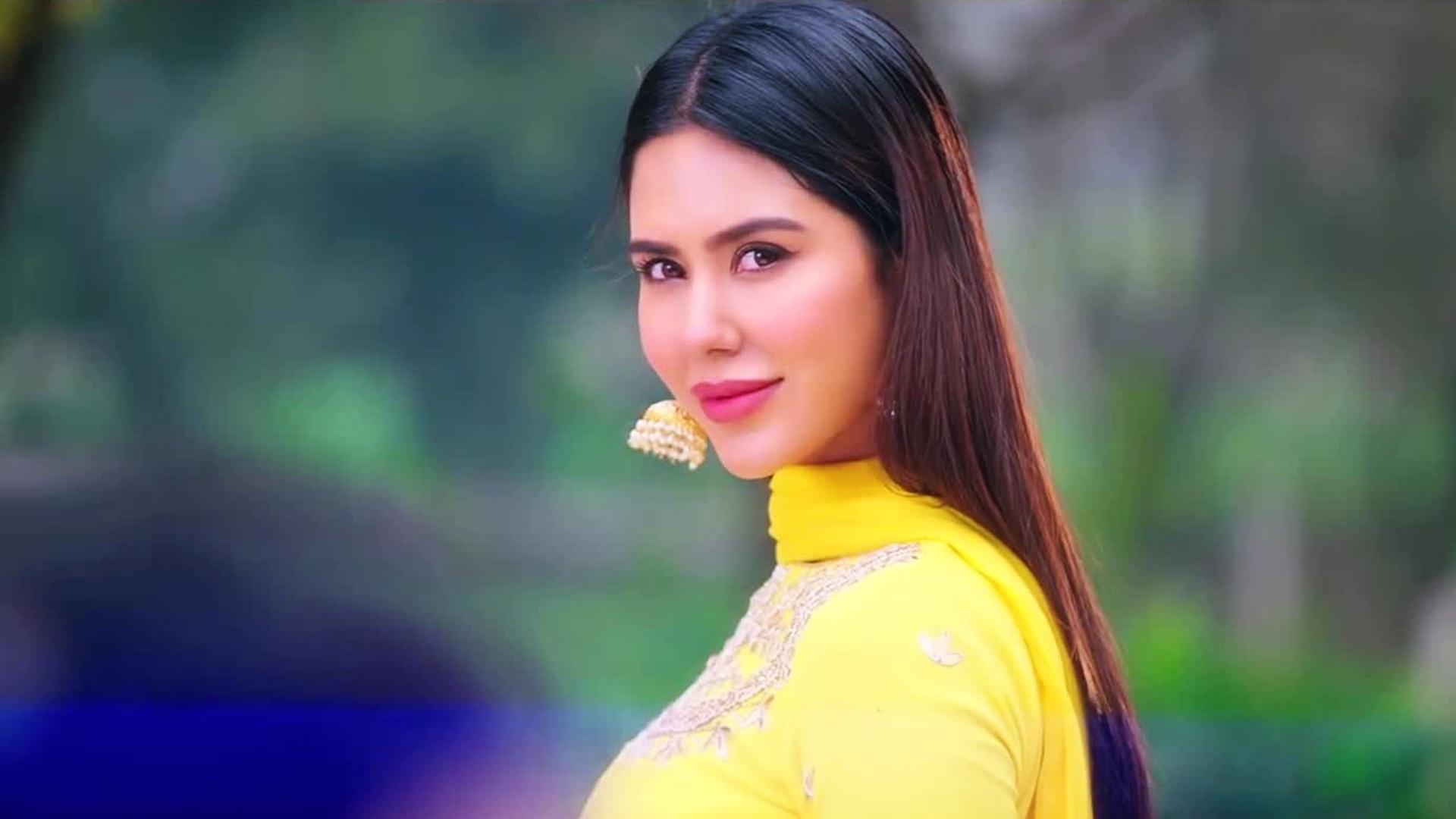 Sonam Bajwa Wallpapers Wallpaper Cave