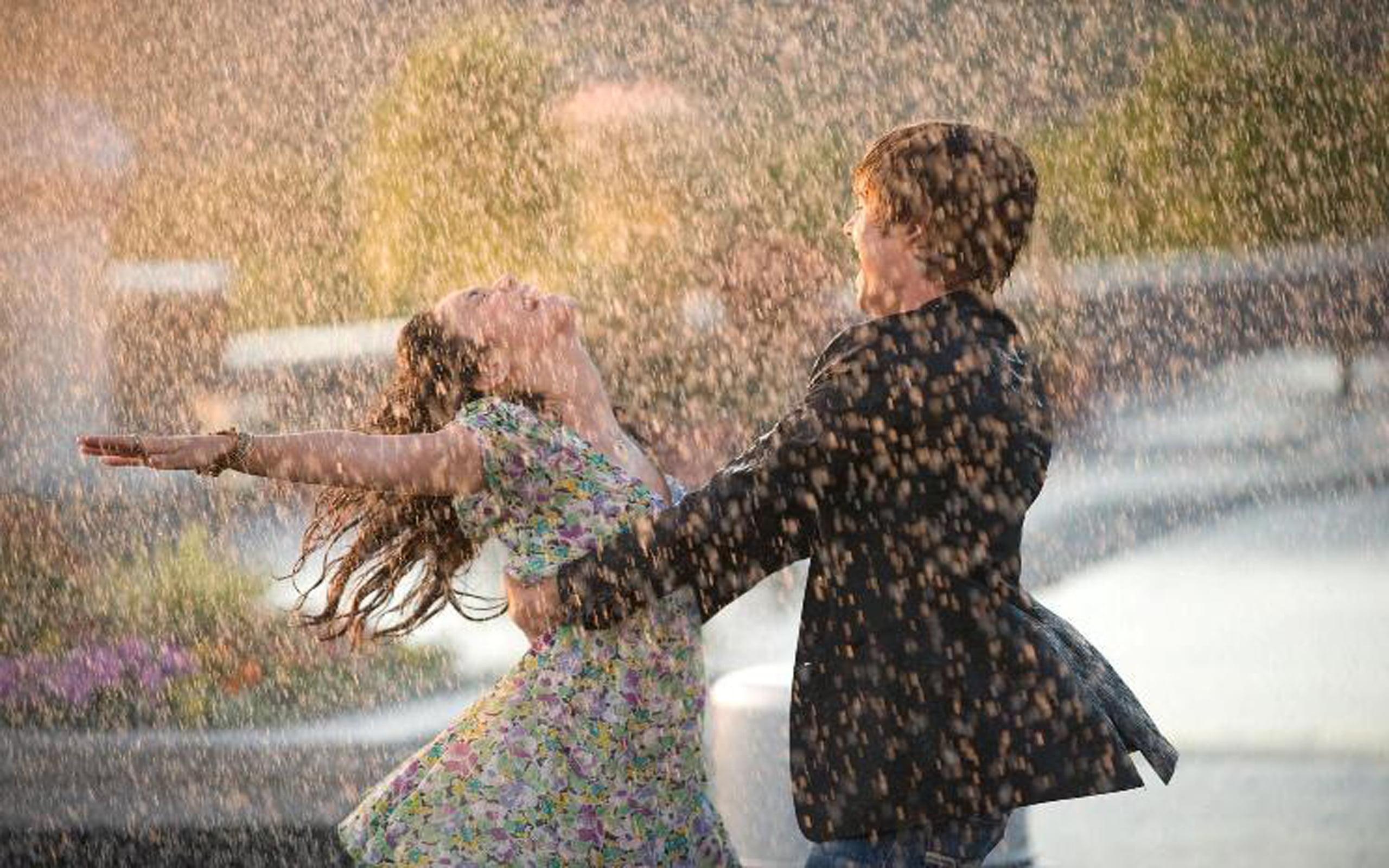 Zac Efron and Vanessa Hudgens High School Musical 3 dancing in