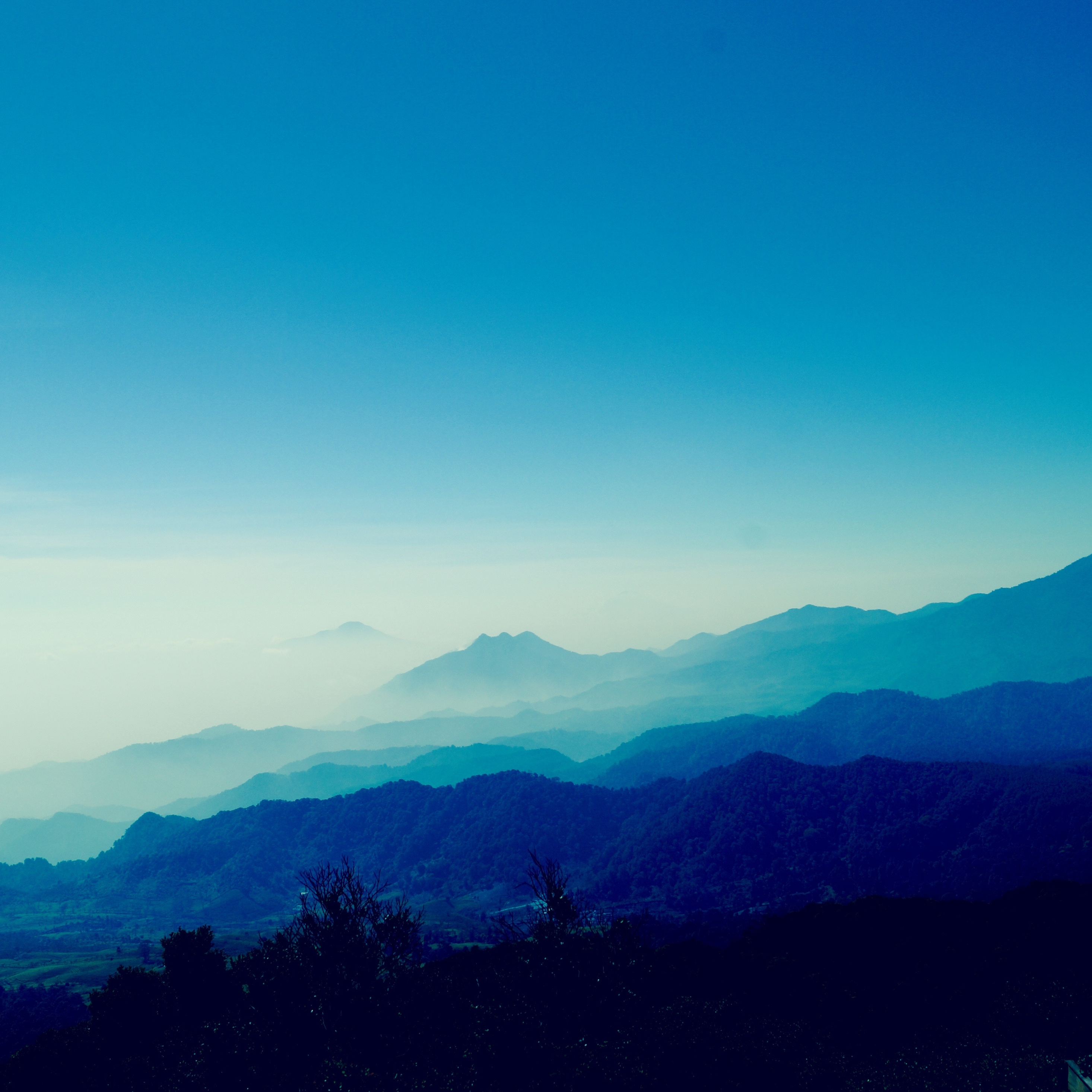 Download Mountains, blue, horizon, sunrise, gradient wallpaper
