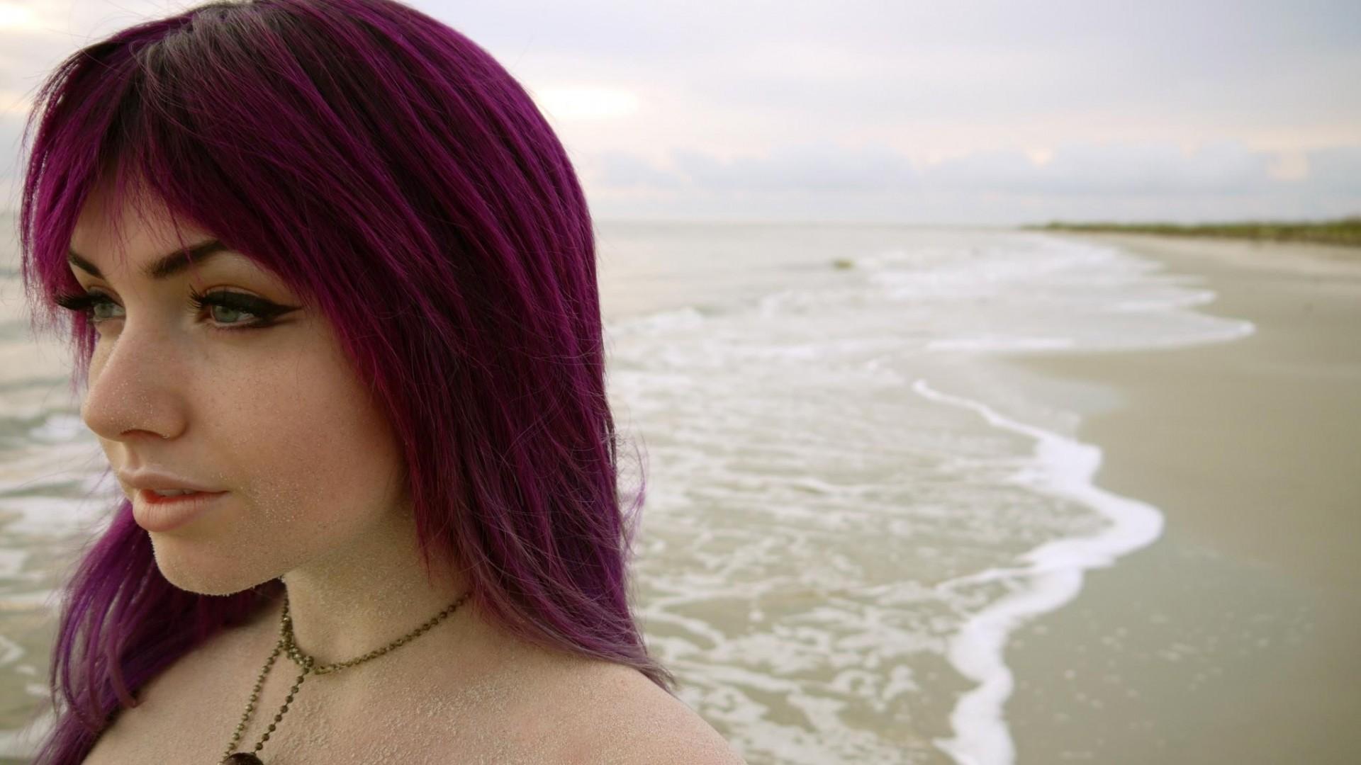 Download 1920x1080 Laura Brehm, Vocalist, Purple Hair, Ocean