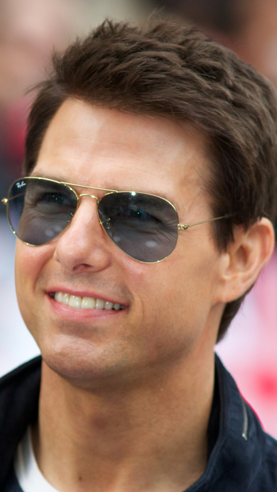 Celebrity Tom Cruise (1080x1920) Wallpaper