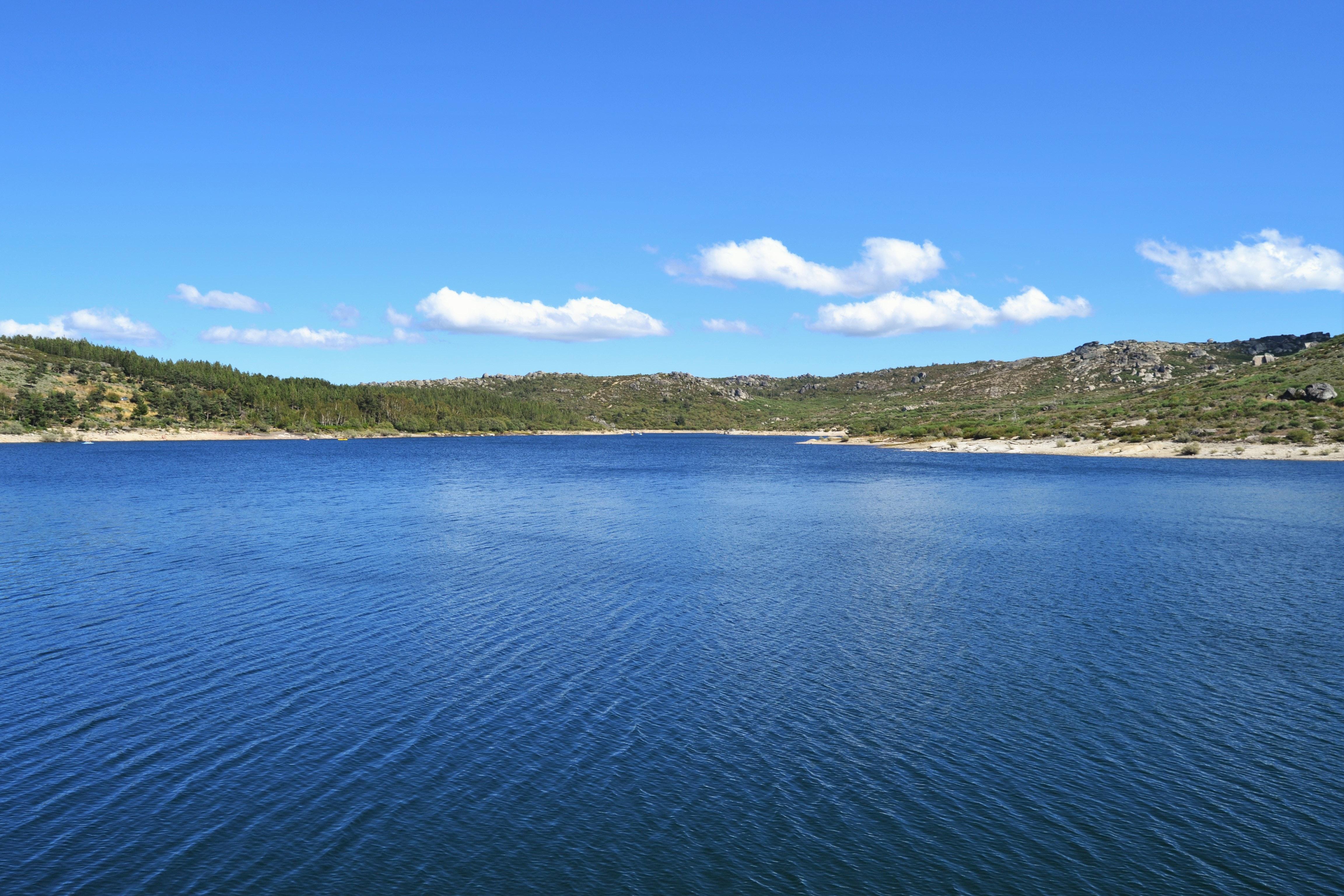 Free of blue sky, HD wallpaper, mountain