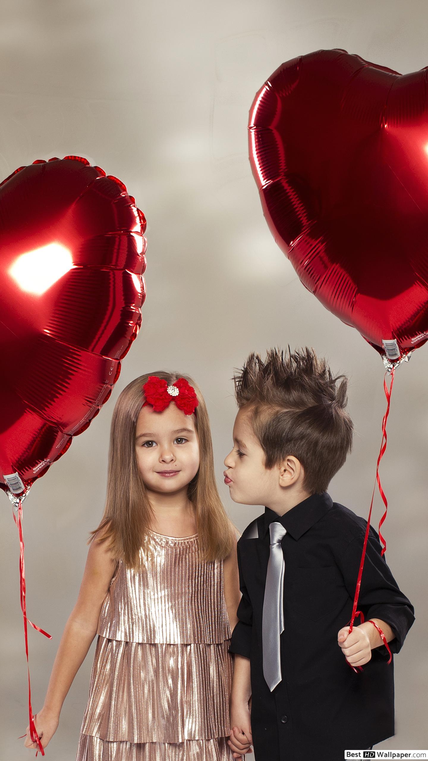 Valentine's day children with heart balloons HD wallpaper