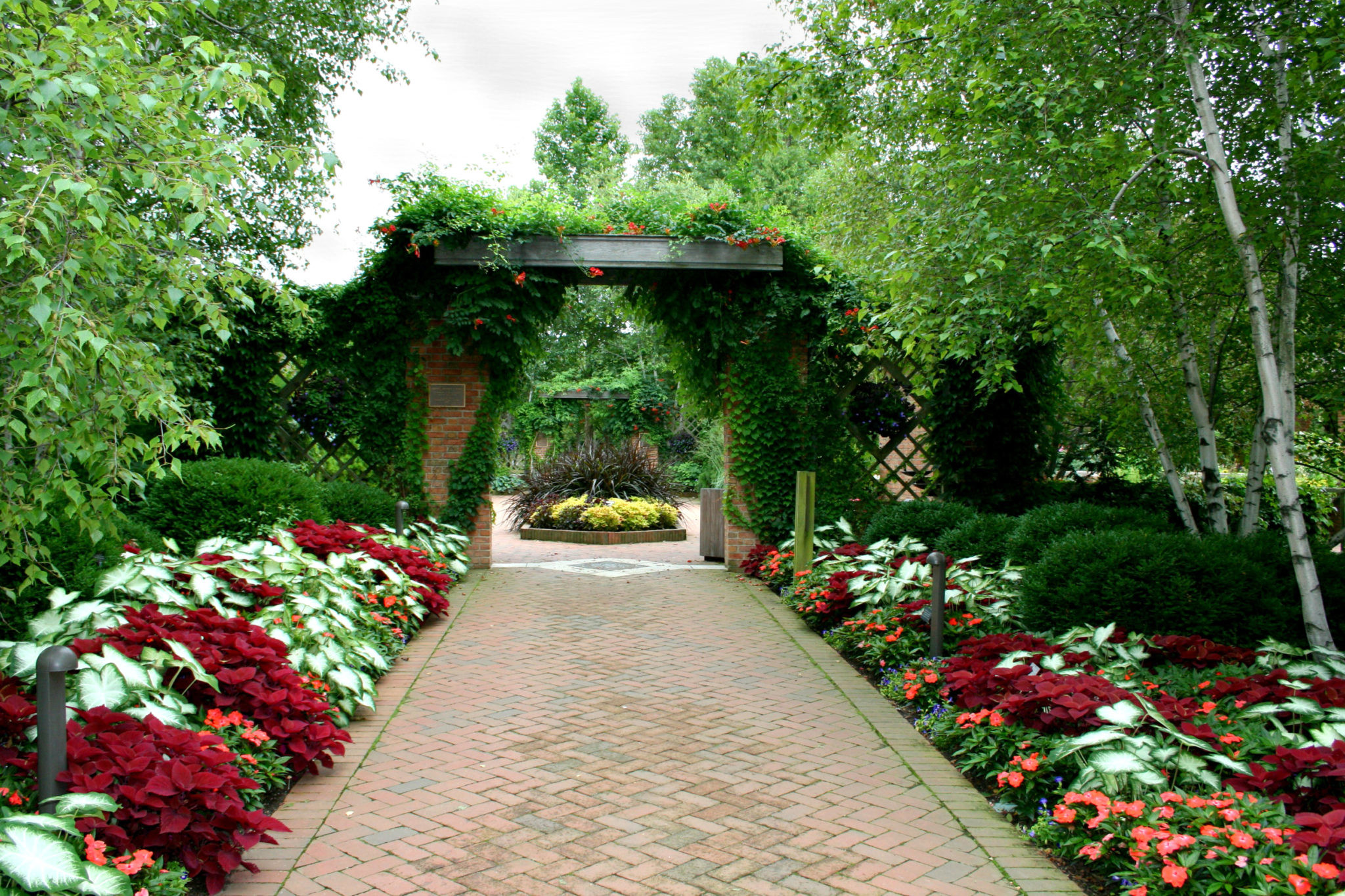 Beautiful Garden Wallpaper