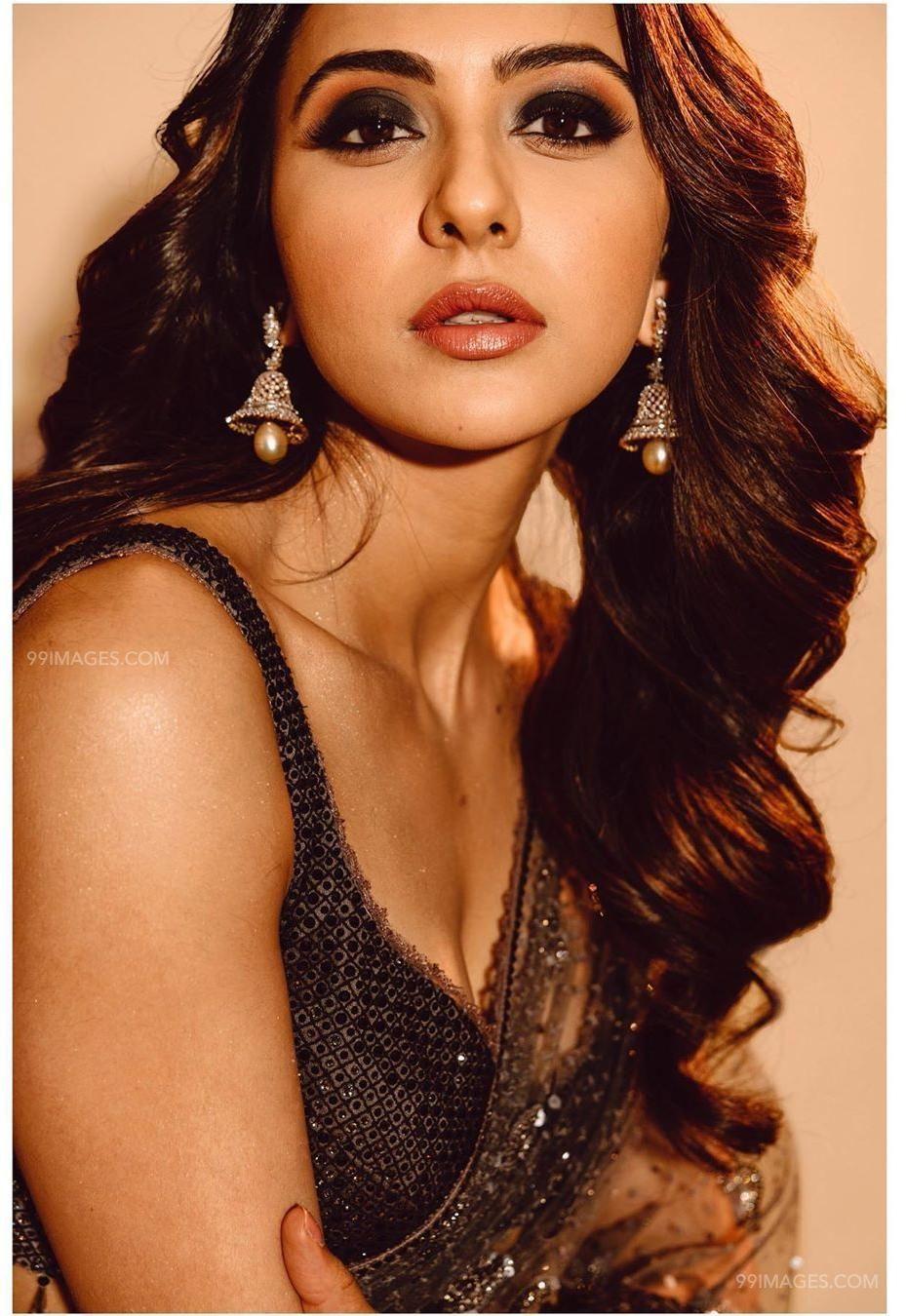 Rakul Preet Singh Beautiful HD Photo & Mobile Wallpaper