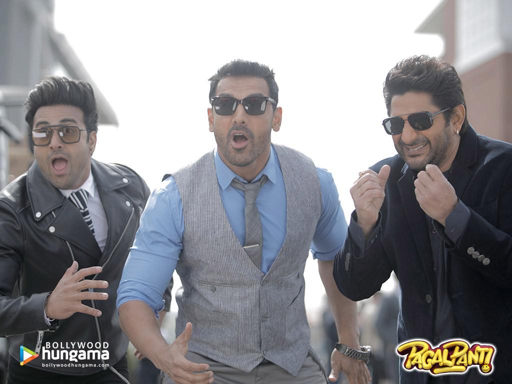 Pagalpanti 2019 Wallpaper. Pagalpanti 35