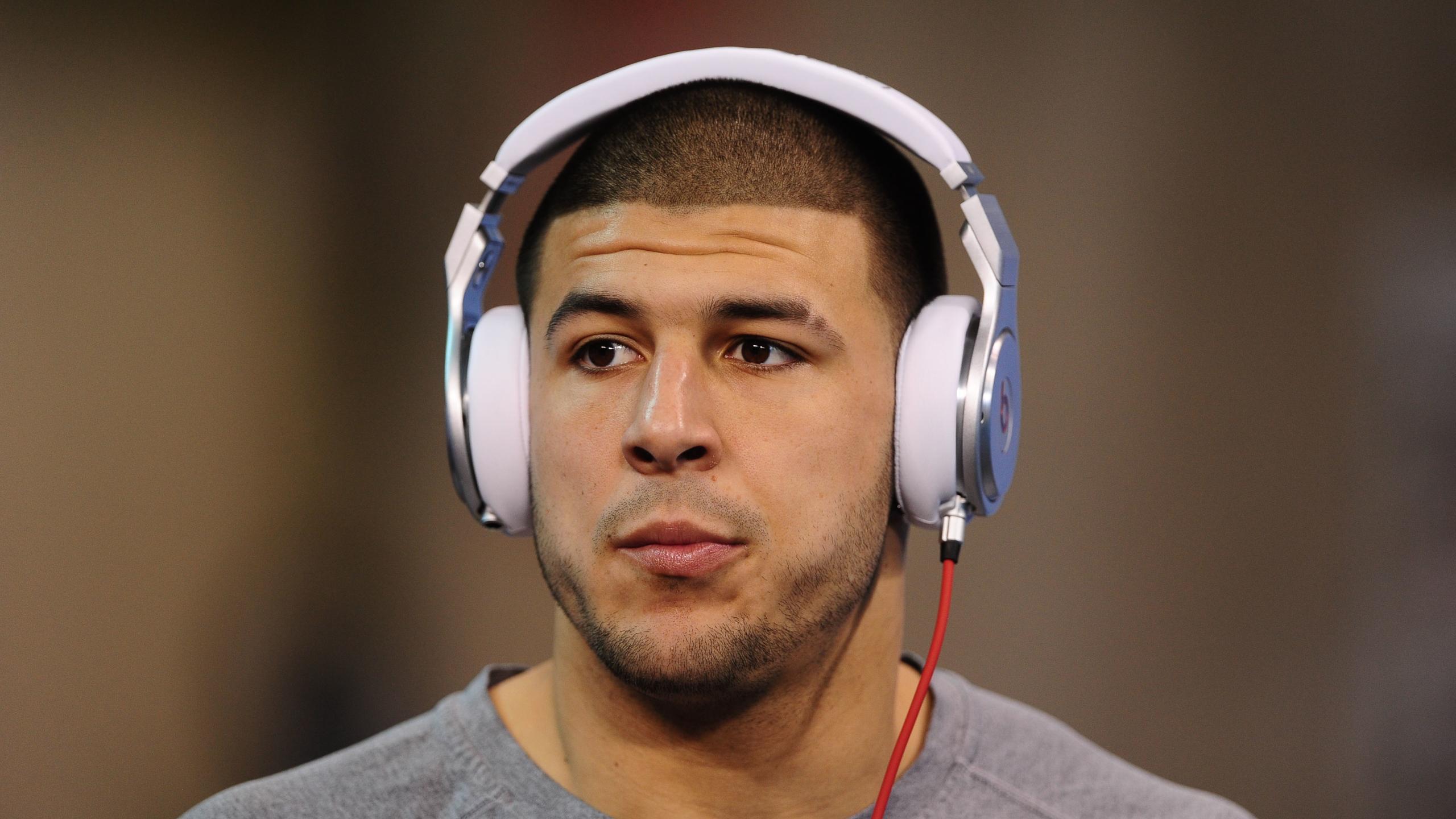 aaron hernandez, american football, new england patriots