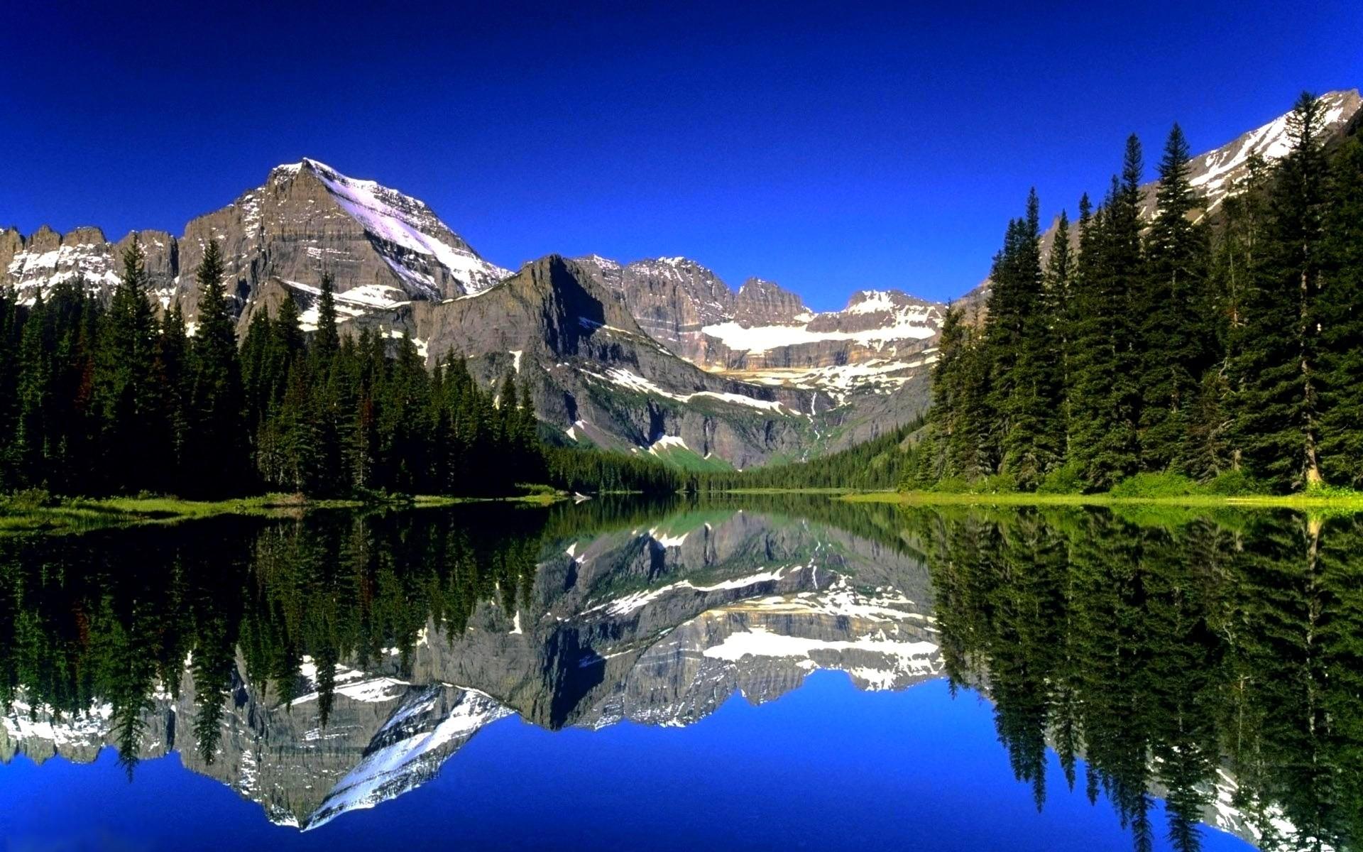 Mountain Lake Desktop Wallpaper