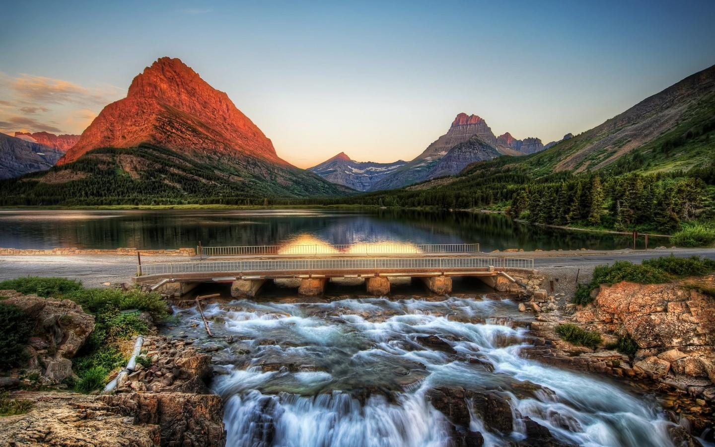 More Beautiful Mountain Lake HD Wallpaper