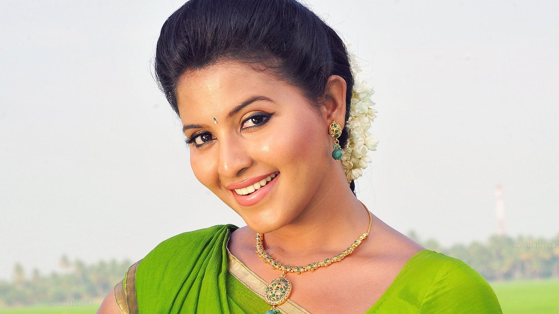 Tamil Actress HD Mobile 1920x1080 Wallpapers - Wallpaper Cave