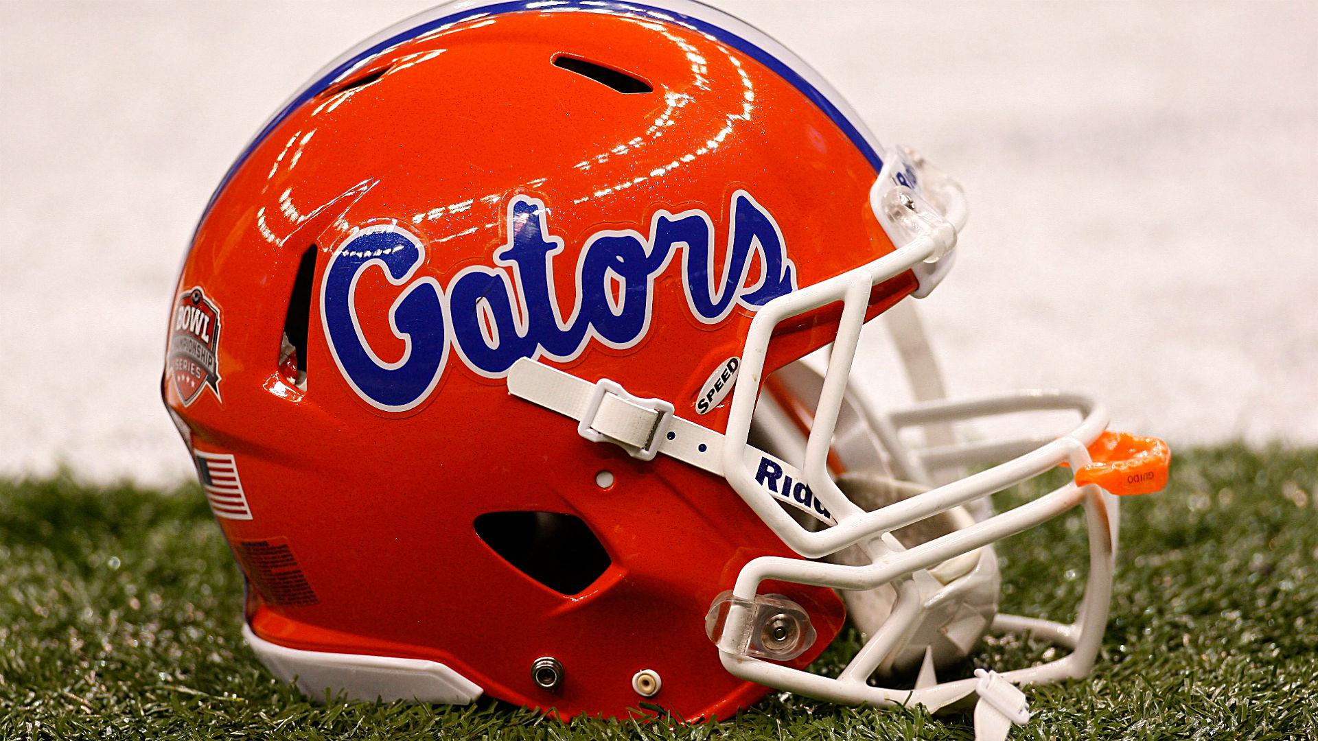 Florida Football Wallpaper Gators Football Helmet