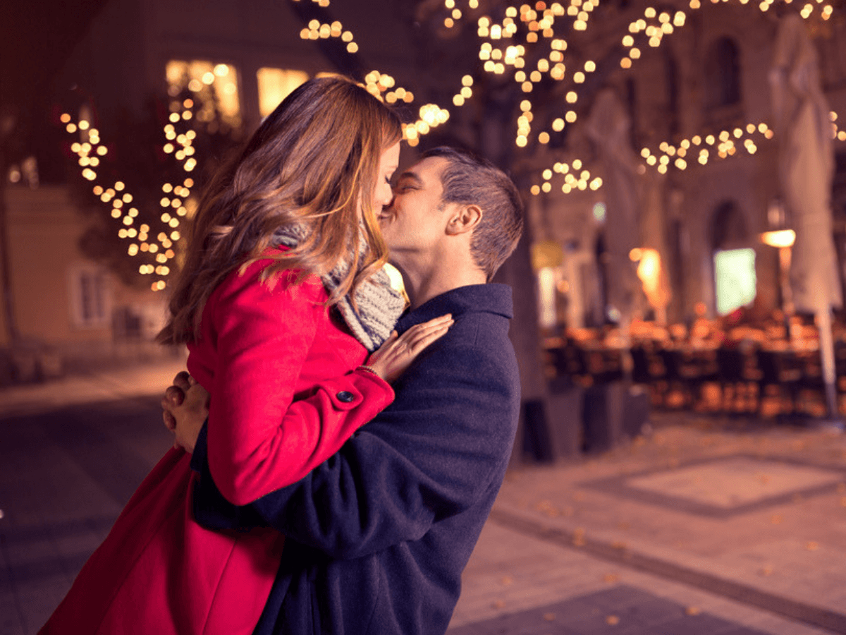 Happy Kiss Day 2019: Wishes, messages, quotes, image, Facebook