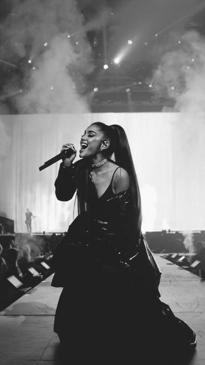 Ariana Grande 2019 On Stage, HD Wallpaper & background Download