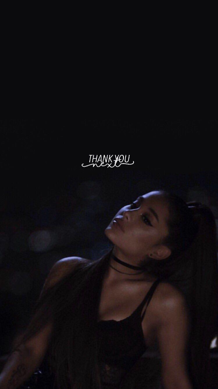 Ariana Grande iPhone Background Wallpaper