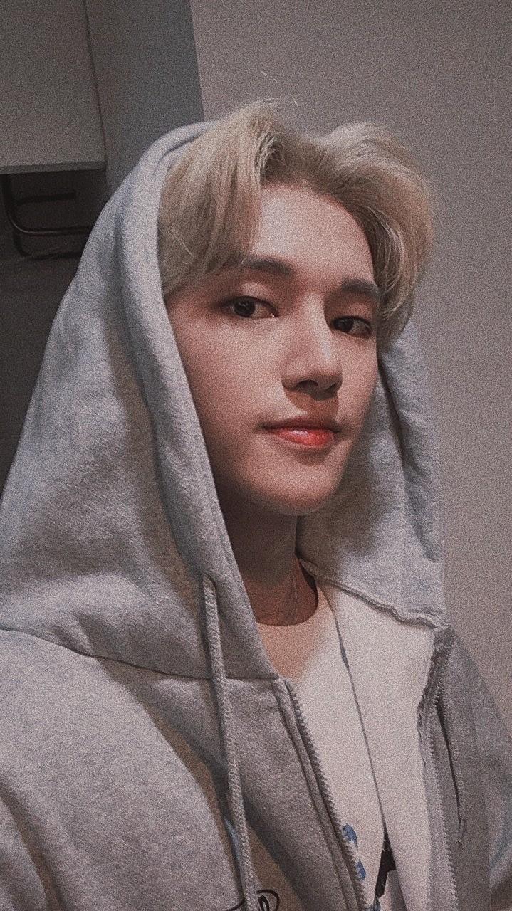 ateez wallpaper / lockscreen @daenq