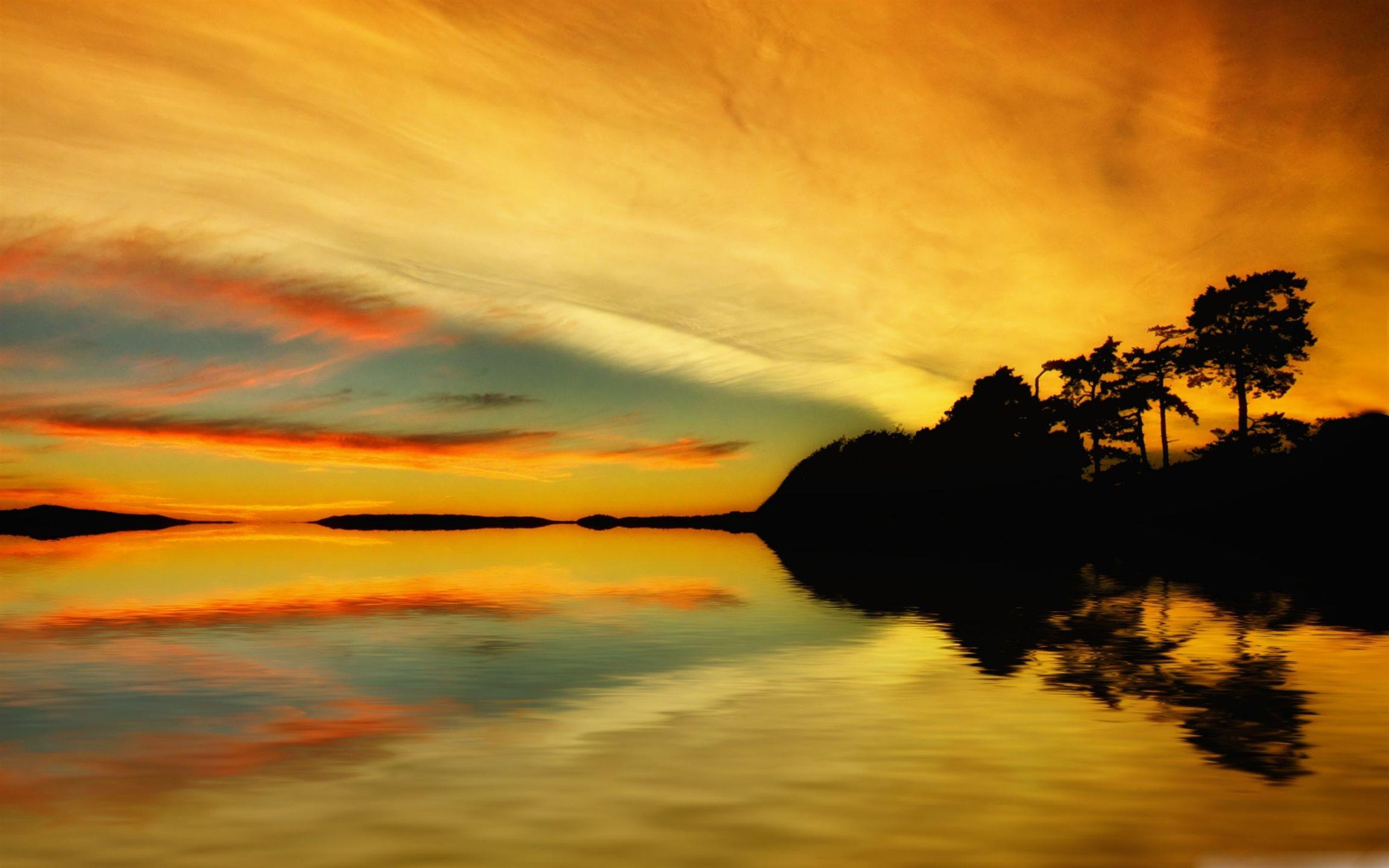 Golden Sunrise Reflection Mac Wallpaper Download