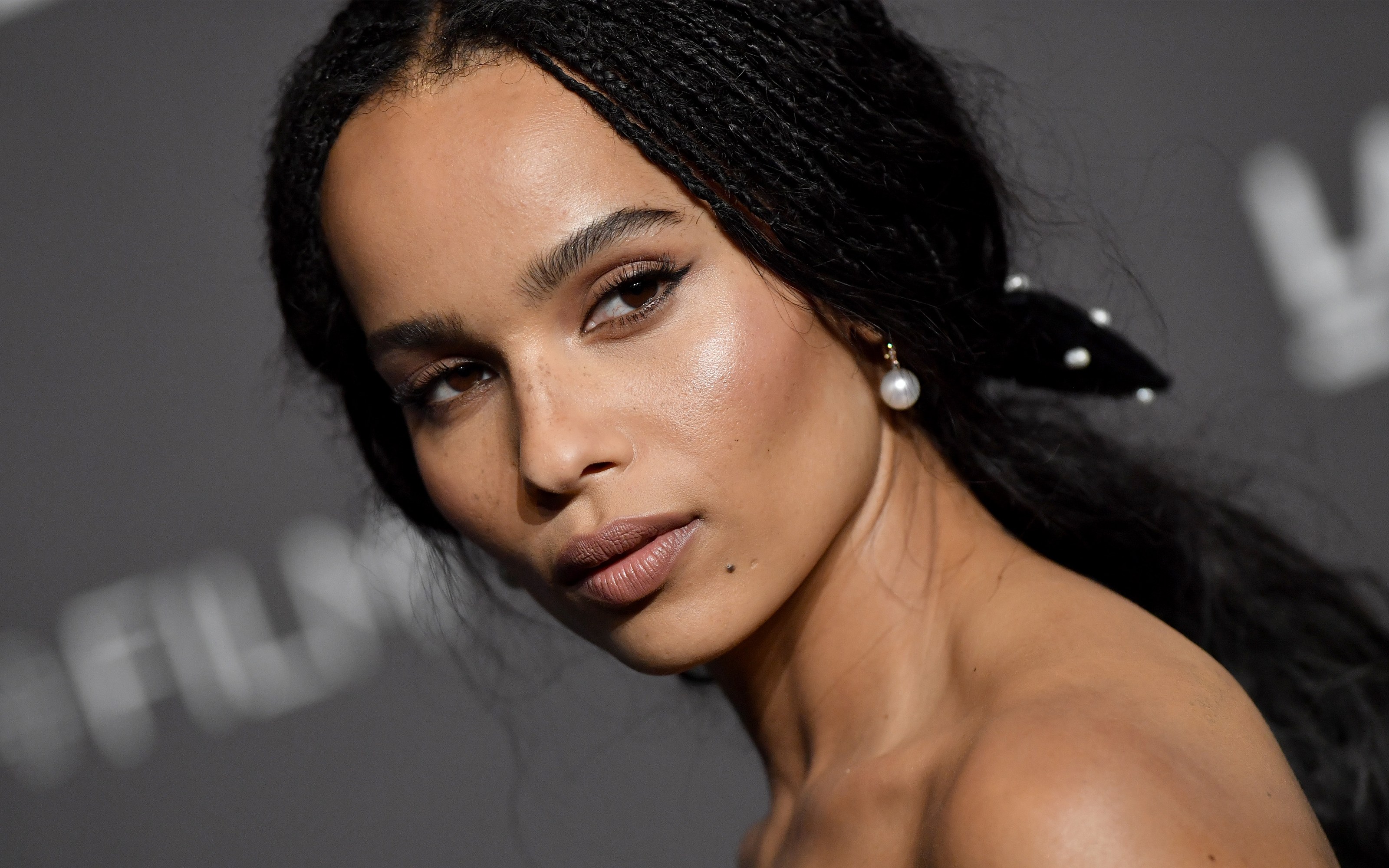 Zoë Kravitz Reveals Wedding Dress, Hair, and Makeup