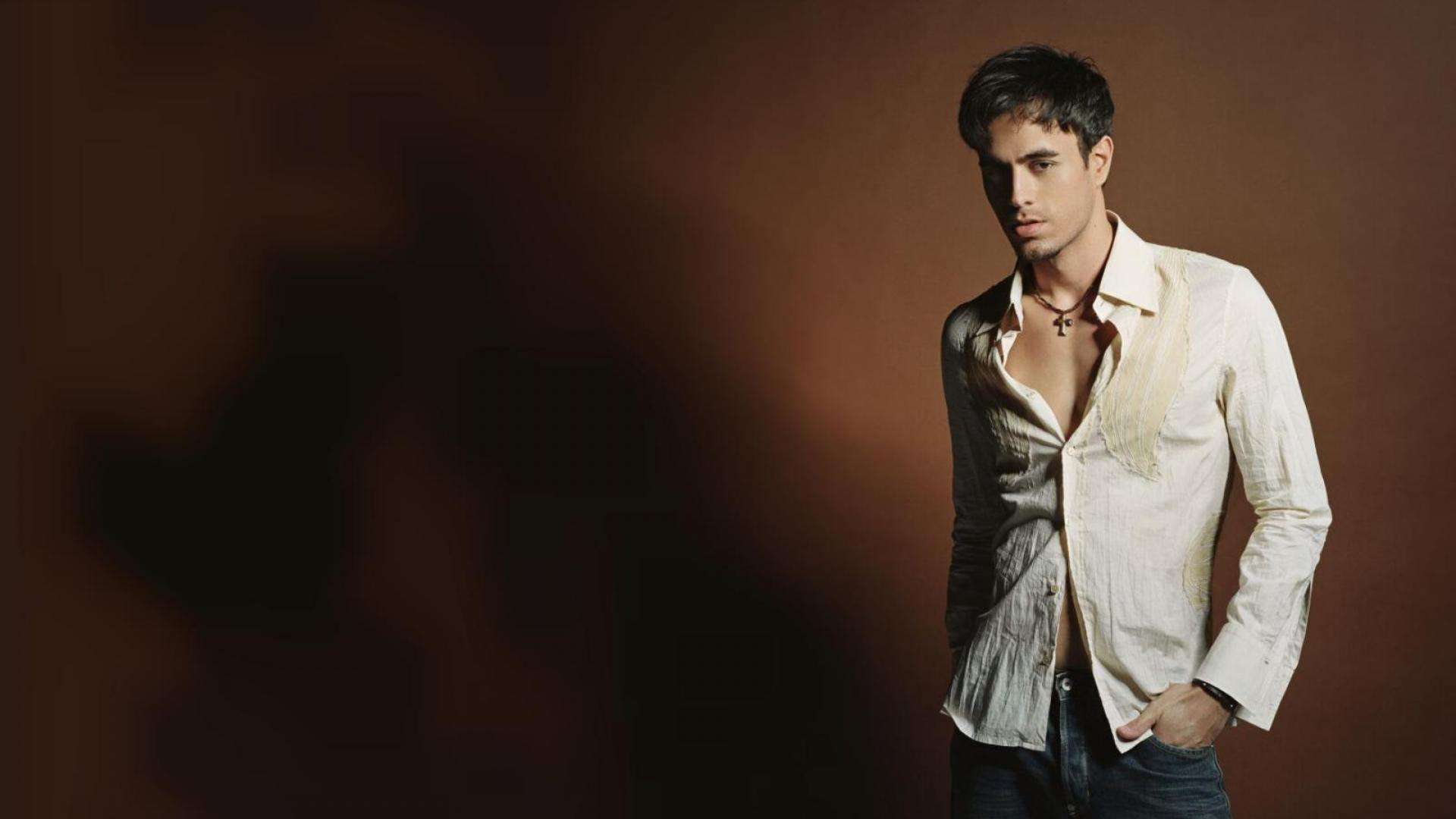 Wallpapers Enrique Iglesias Wallpapers.