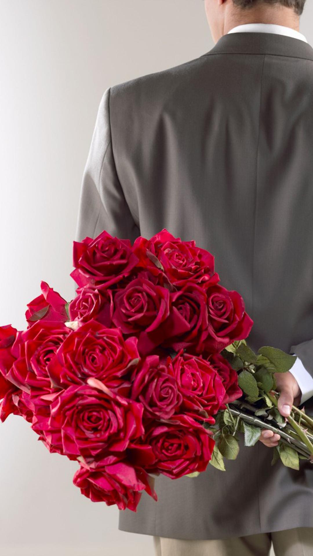 Man Holding Red Roses Bouquet Valentines Day Android Wallpaper