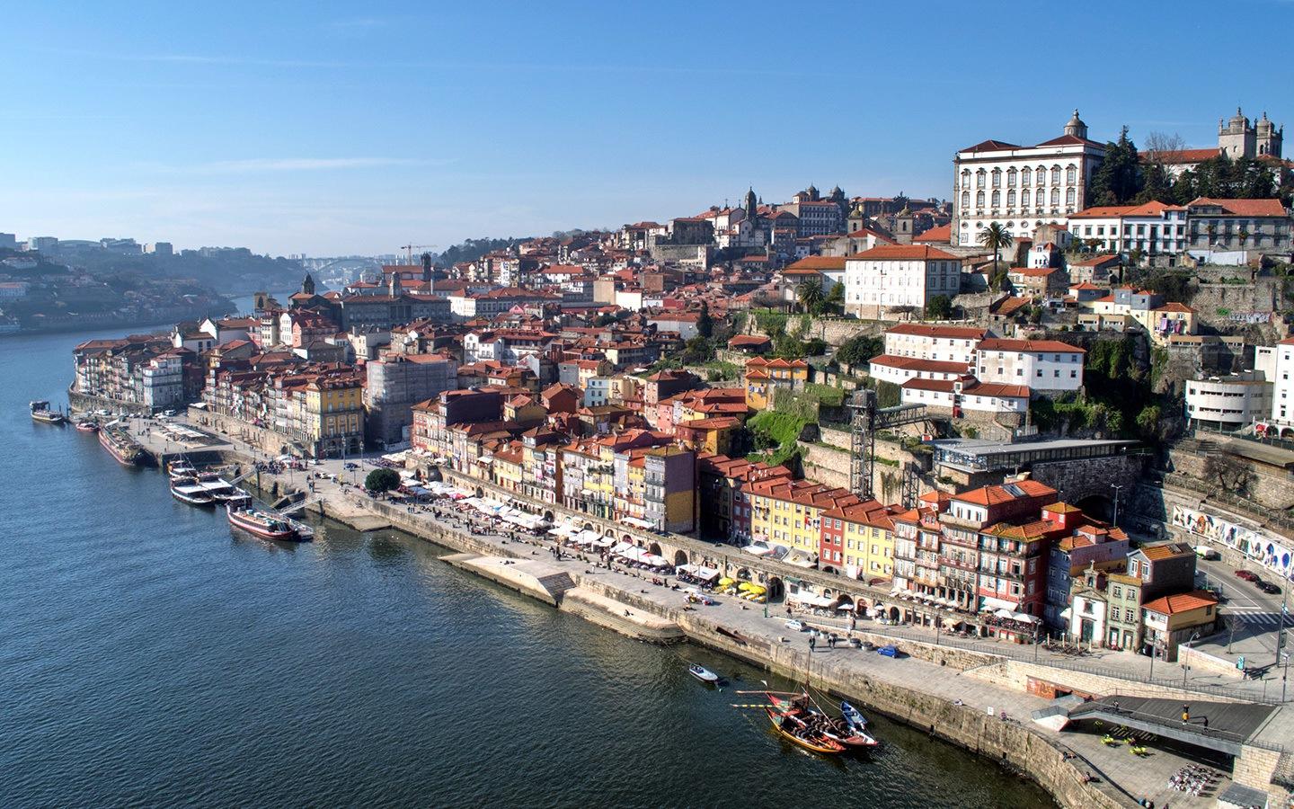 Exploring the Ribeira: Getting lost in Porto's old town