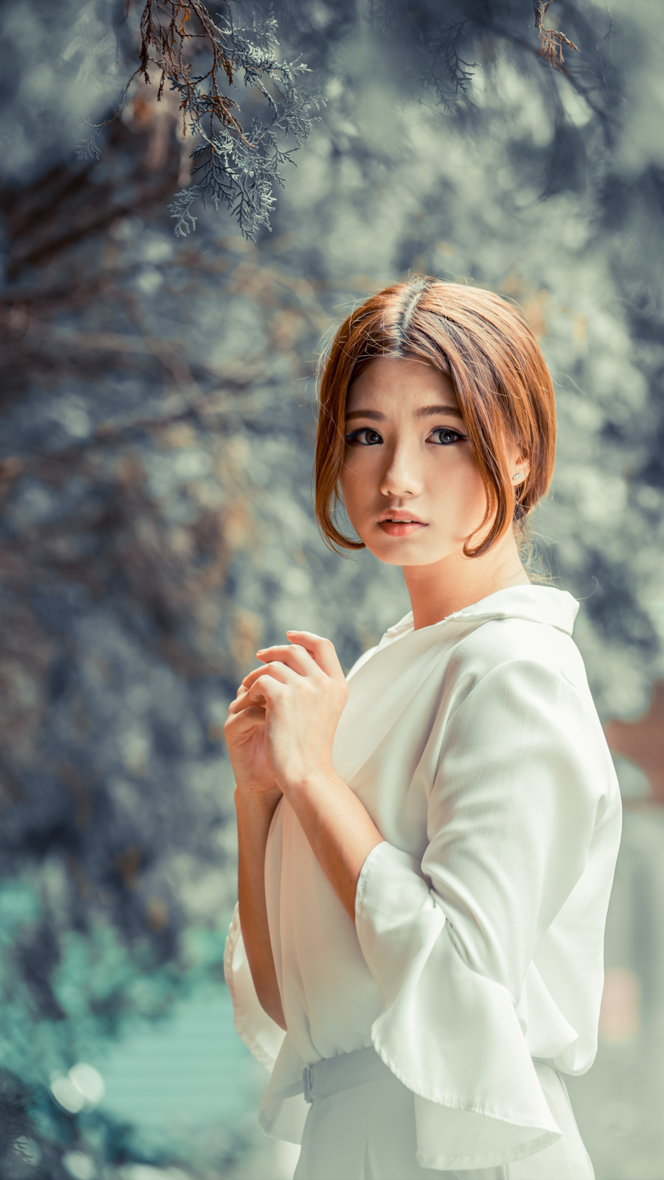 Cute Asian Girl Winter Photohoot 4K Ultra HD Mobile Wallpaper