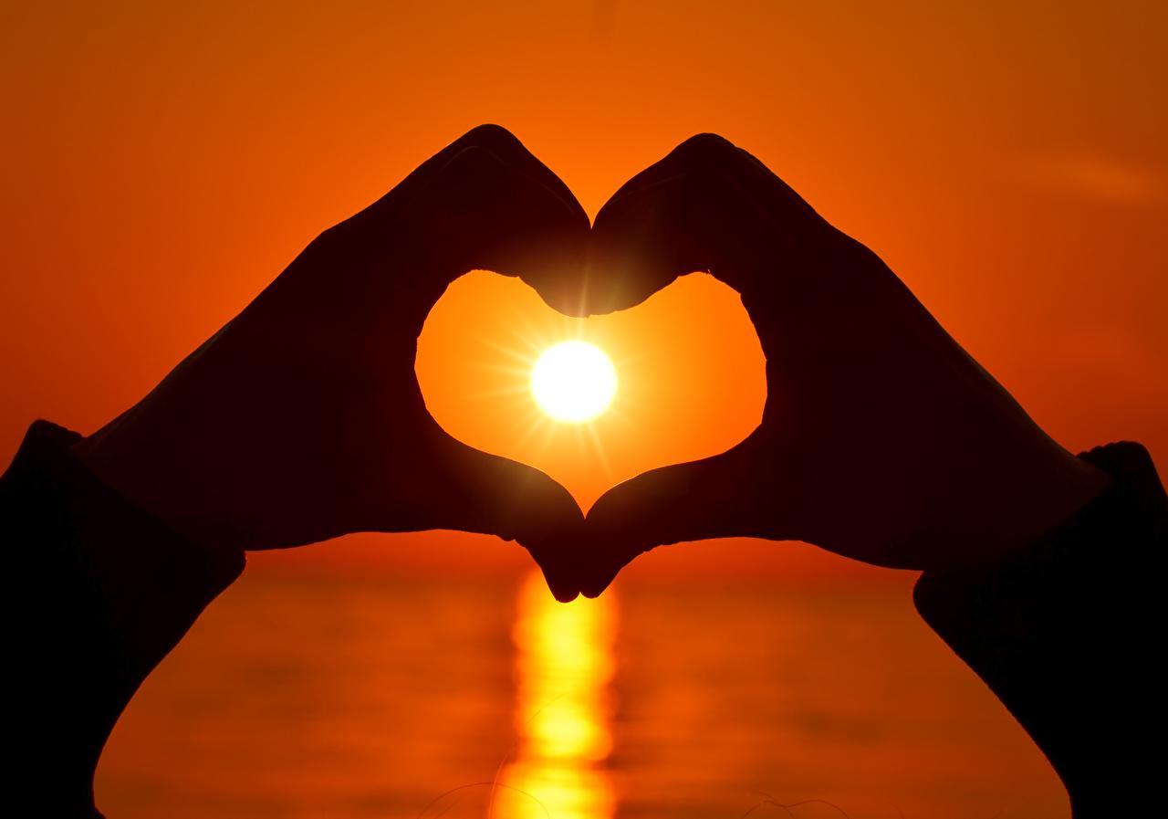 Wallpaper Heart Sun Love Sunrises and sunsets Hands Fingers