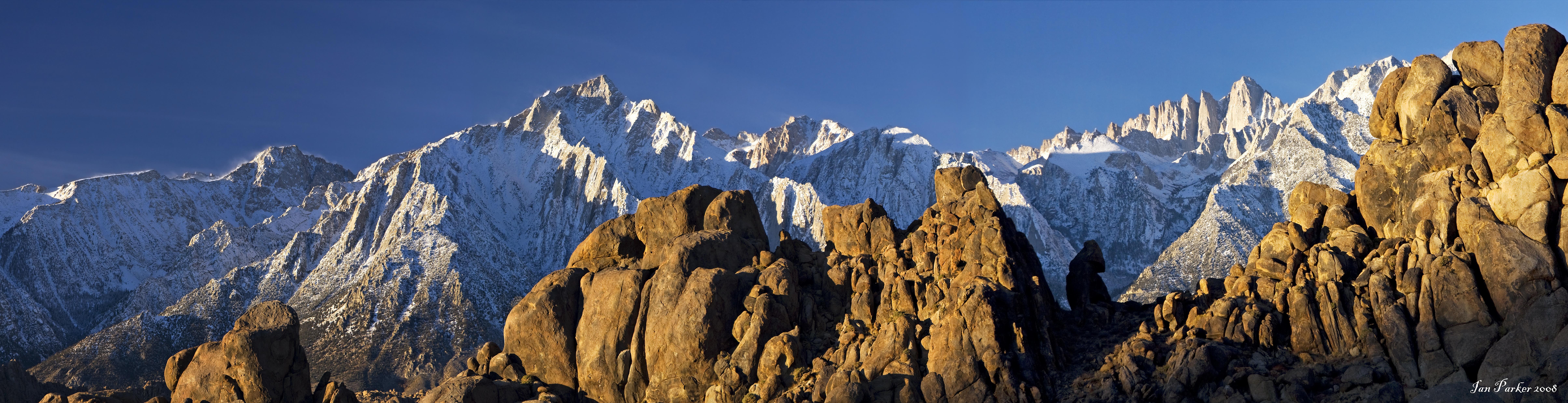 Evanescent Light, Alabama Hills
