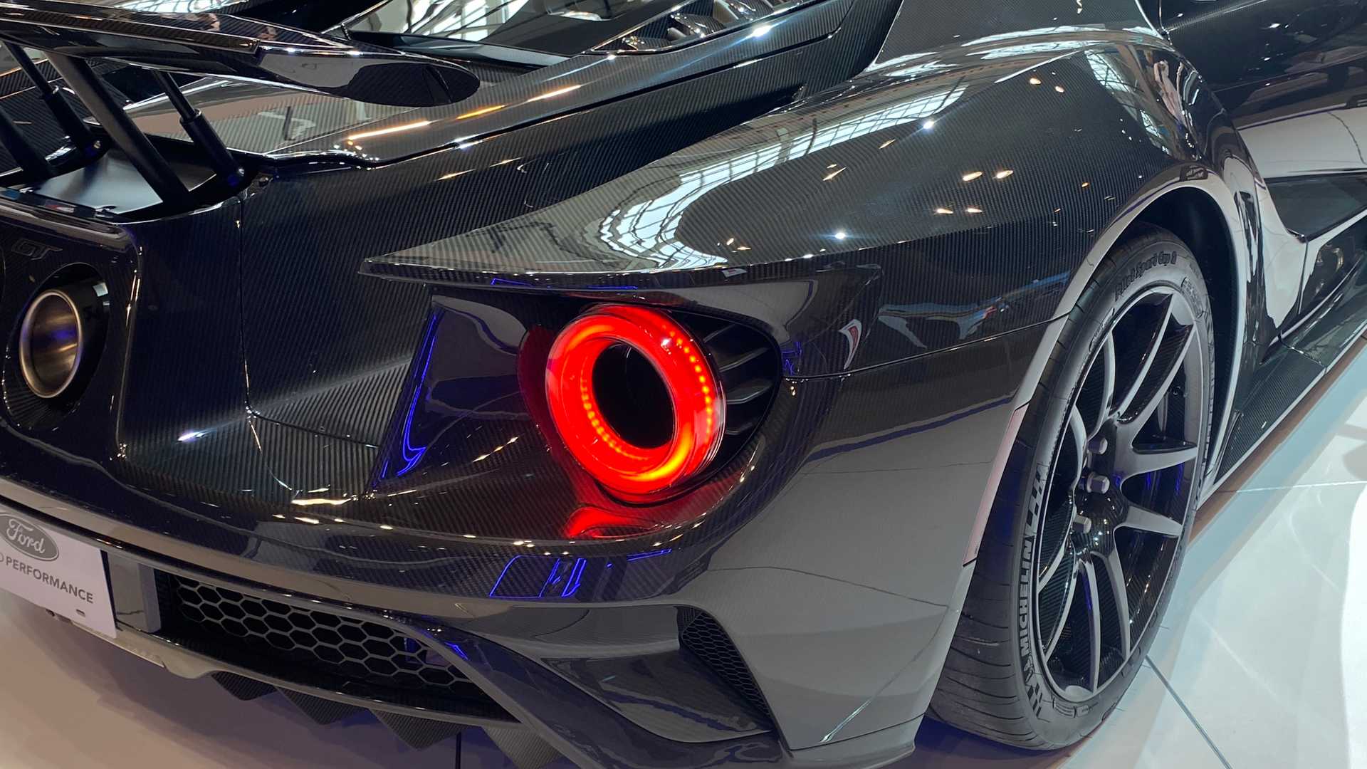 Ford gt из карбона