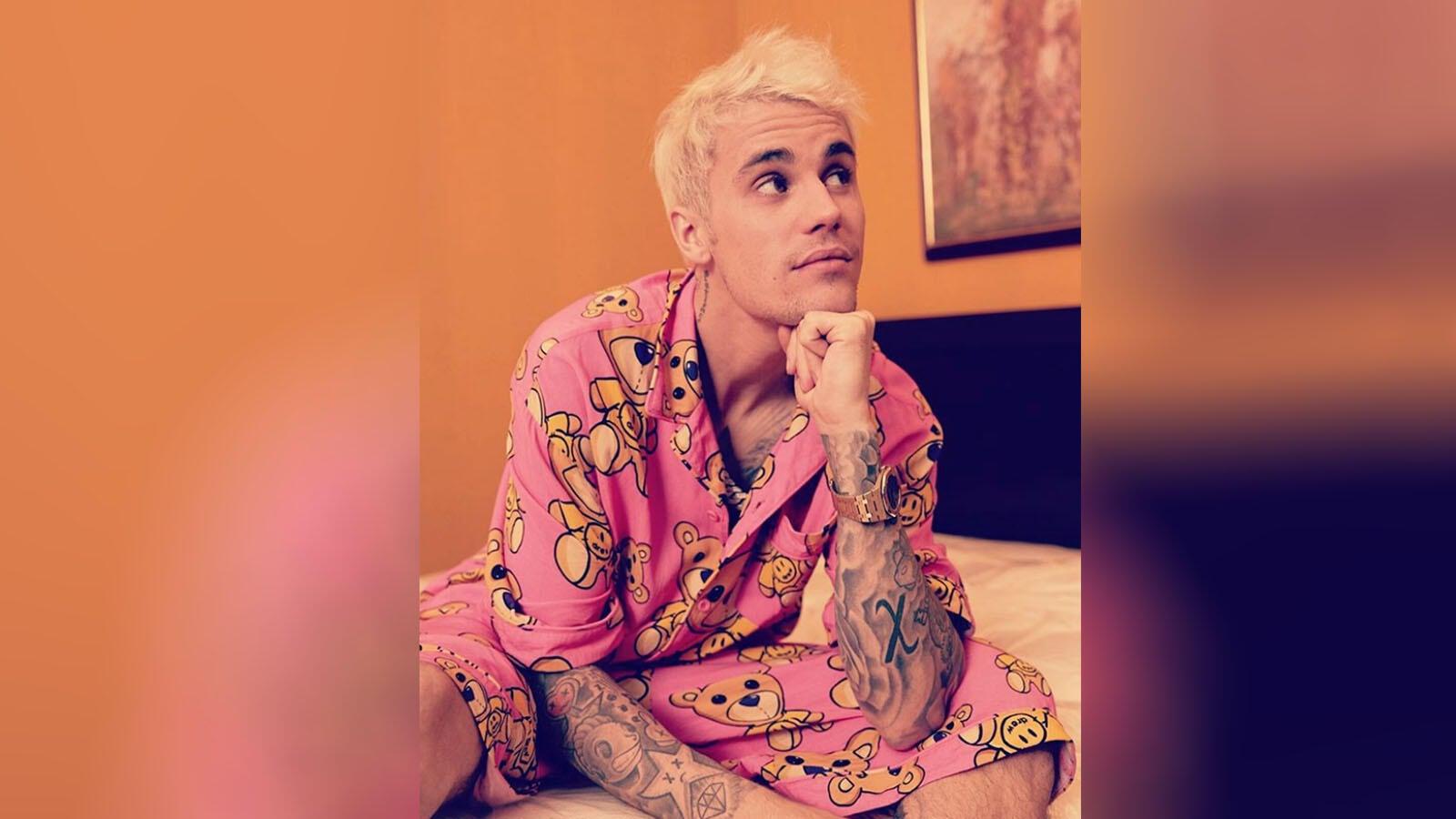 Justin Bieber Rocks His Pink Hair in His New 'Yummy' Music Video