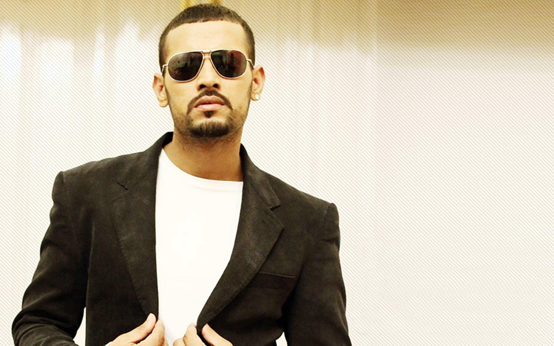 Garry Sandhu images HD, Pics & Wallpaper Free Download | Young men haircuts,  Photo poses for boy, Singer