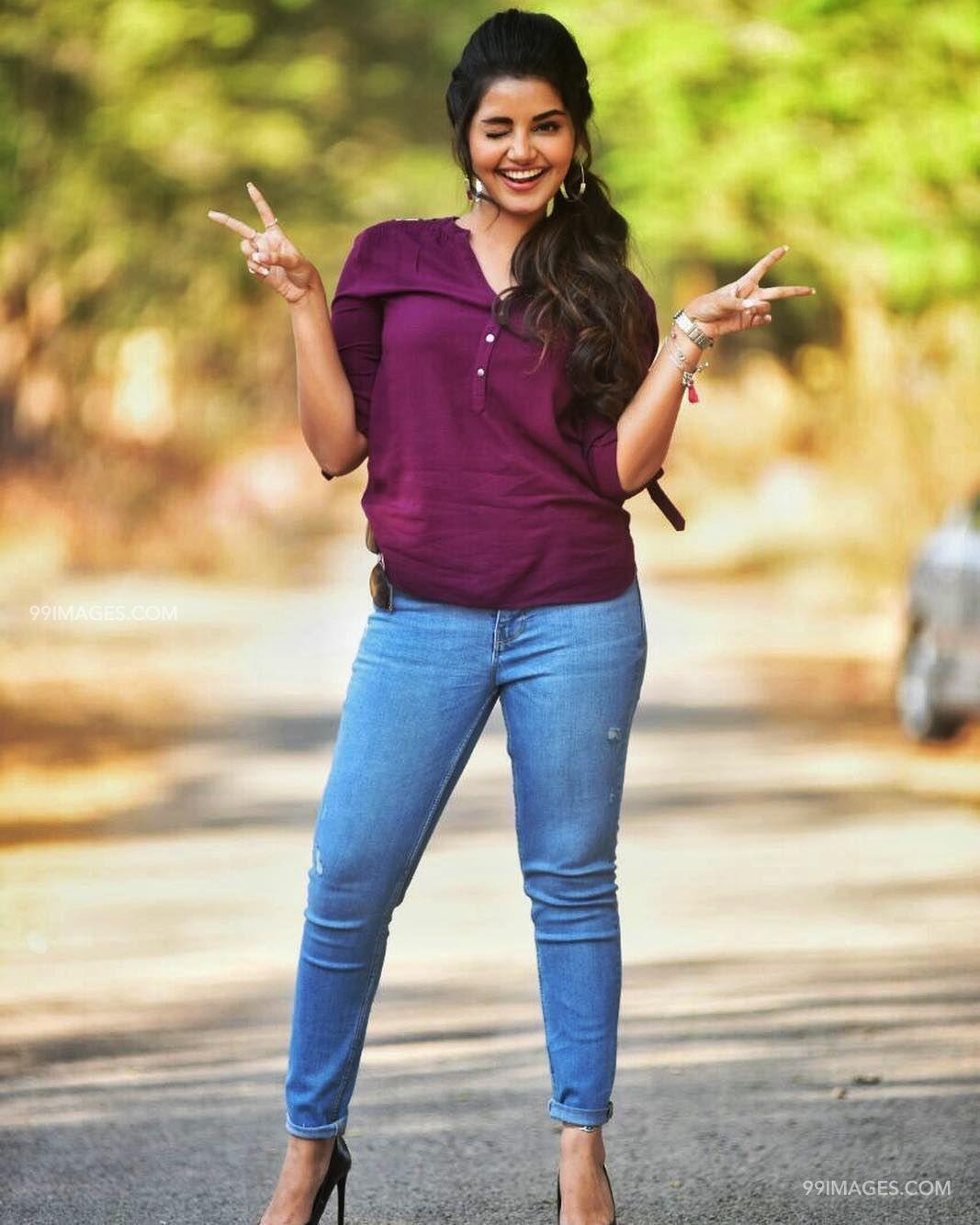 Anupama Parameswaran Beautiful HD Photohoot Stills