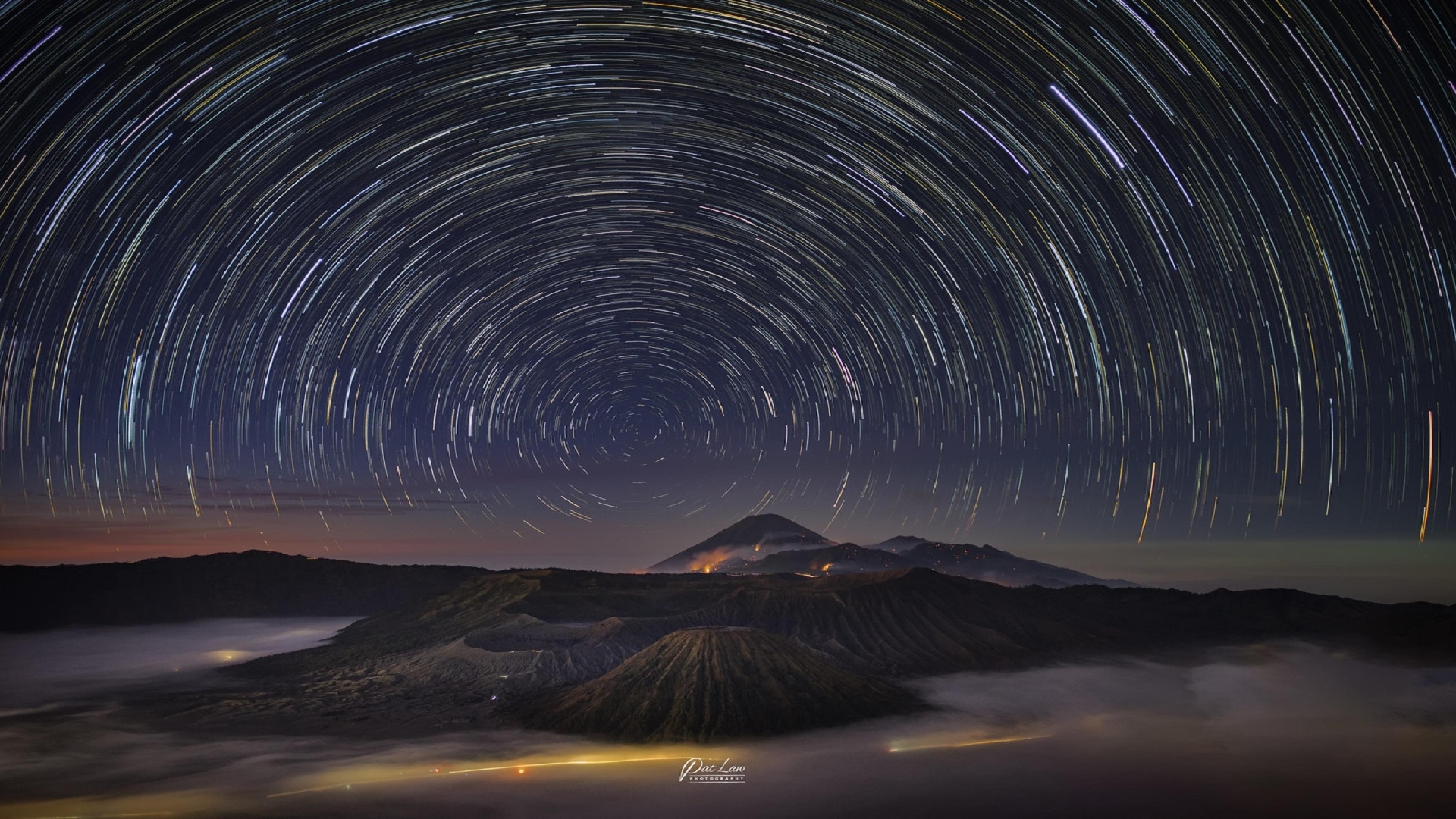 Star Trail In The Night Sky 4K Wallpaper, HD Nature 4K