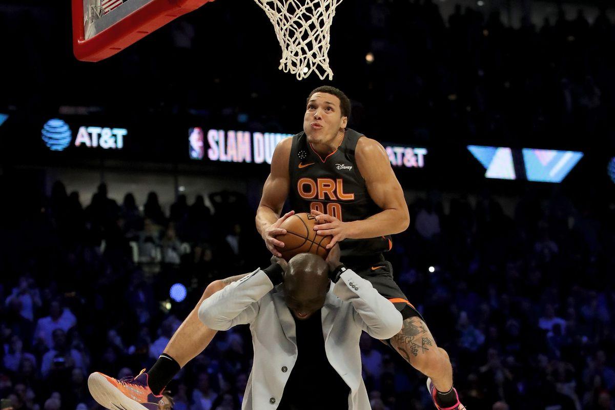 Aaron Gordon once again gets robbed in the Slam Dunk Contest