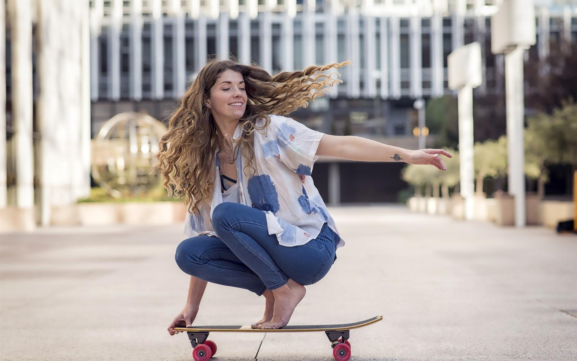 Wallpaper Girl, hairstyle, skate, street 1920x1200 HD Picture, Image