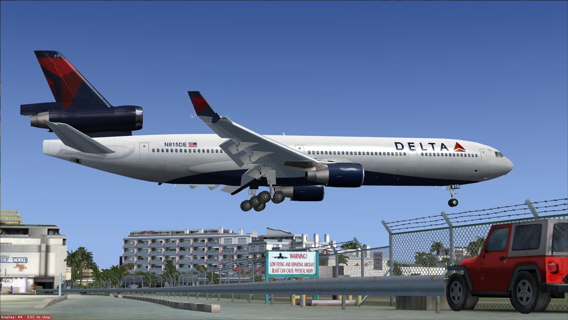 Delta Airlines McDonnell Douglas MD 11